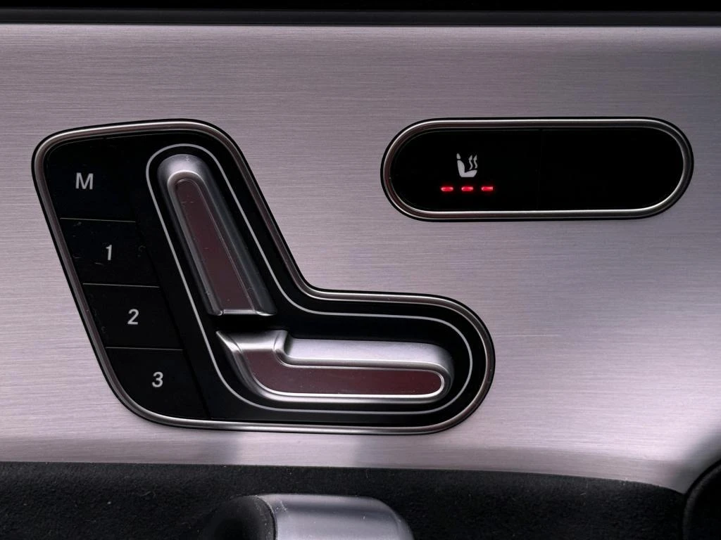 Mercedes-Benz-CLA-image-6