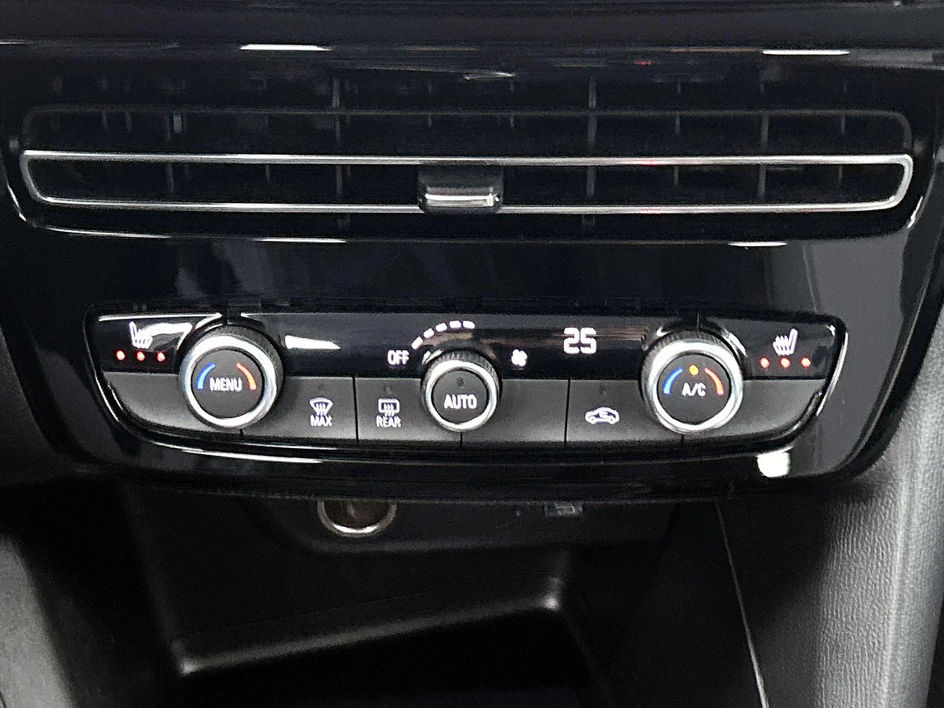 Opel-Mokka-e-image-7