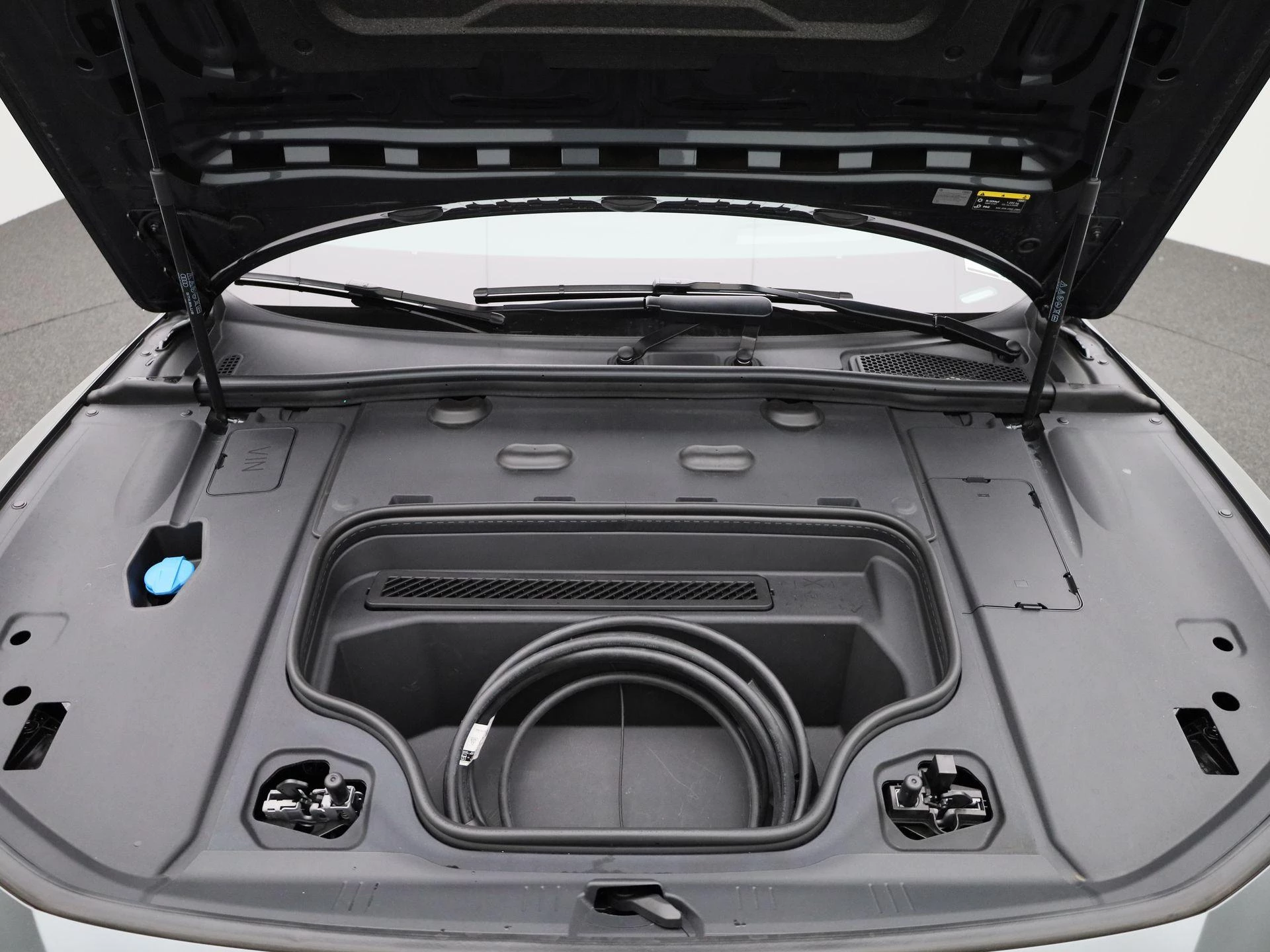 Audi-A6 Avant e-tron-image-63