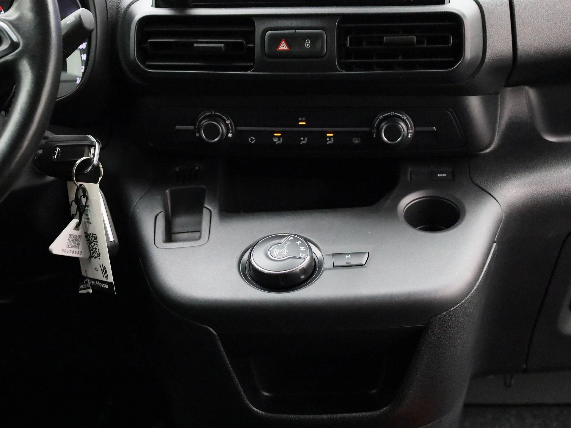 Opel-Combo-image-12