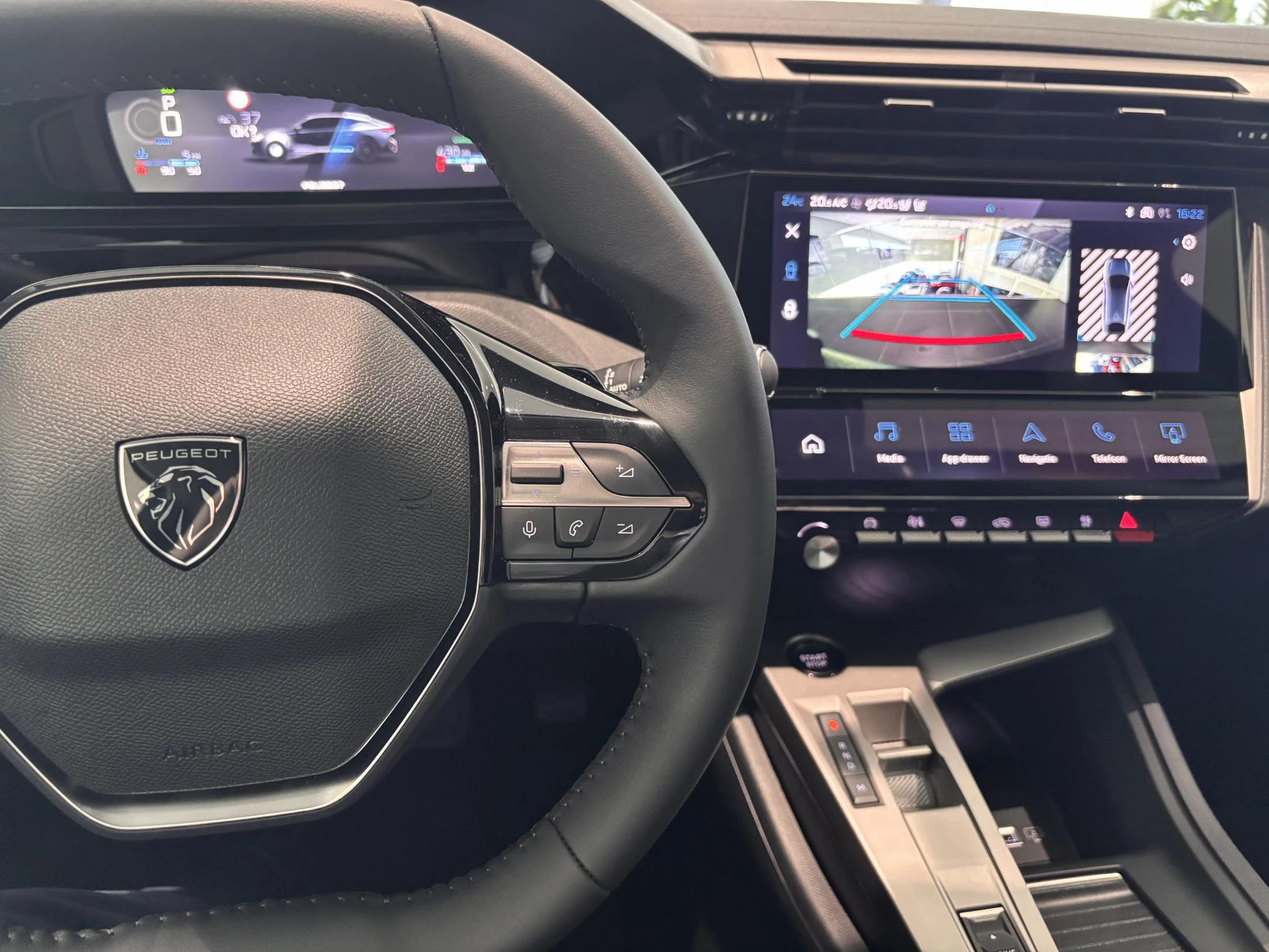 Peugeot 408 1.2 Allure Hybrid 145