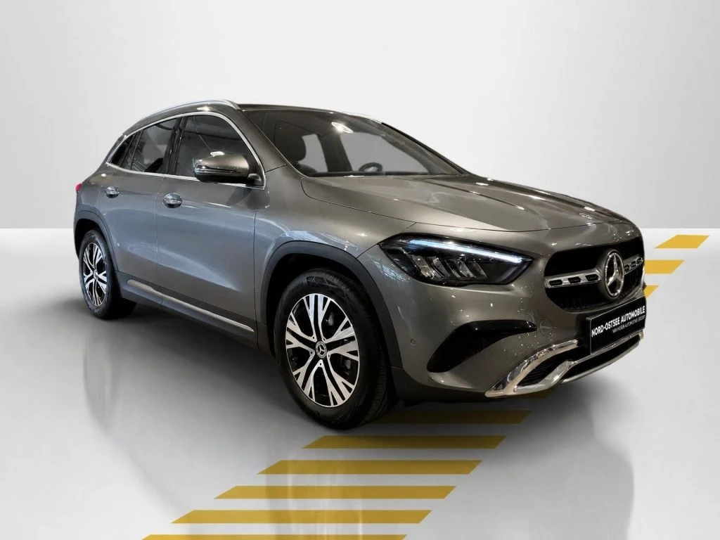 Mercedes-Benz-GLA 200 d-image-16