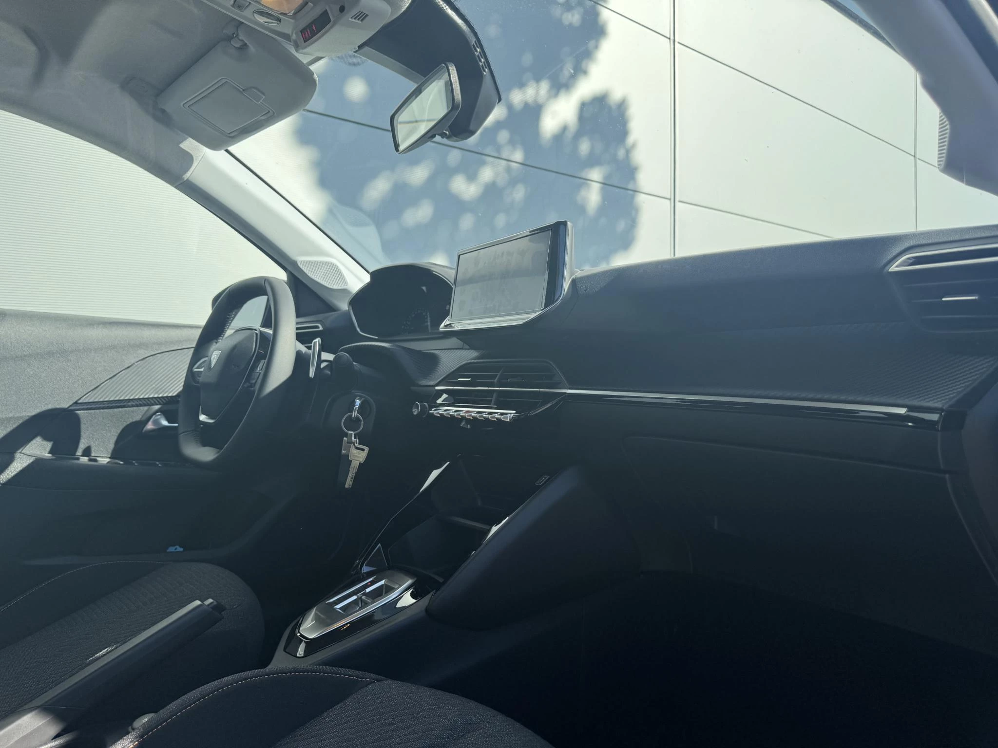 Peugeot-208-image-10