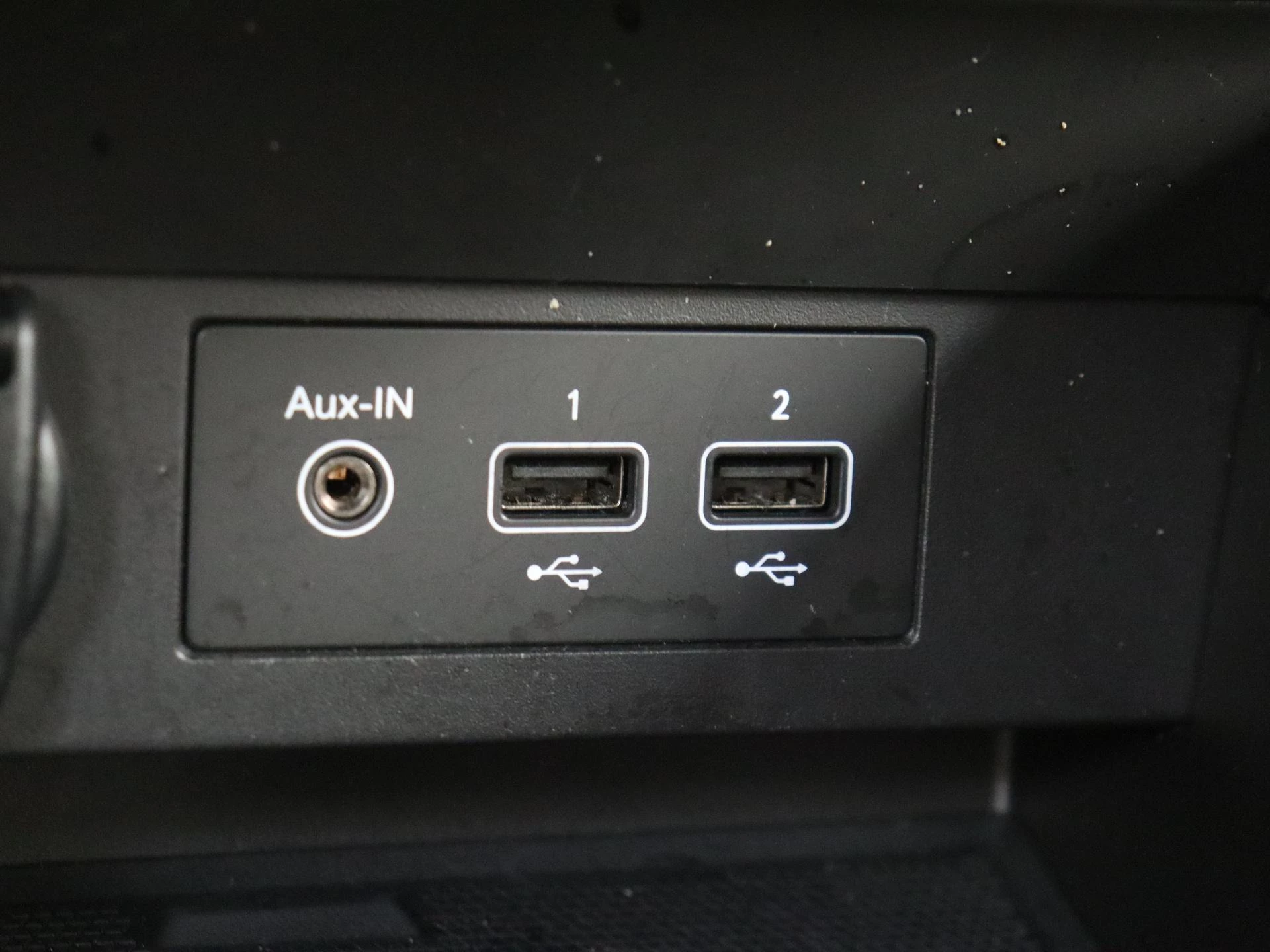 Renault-Clio-image-23