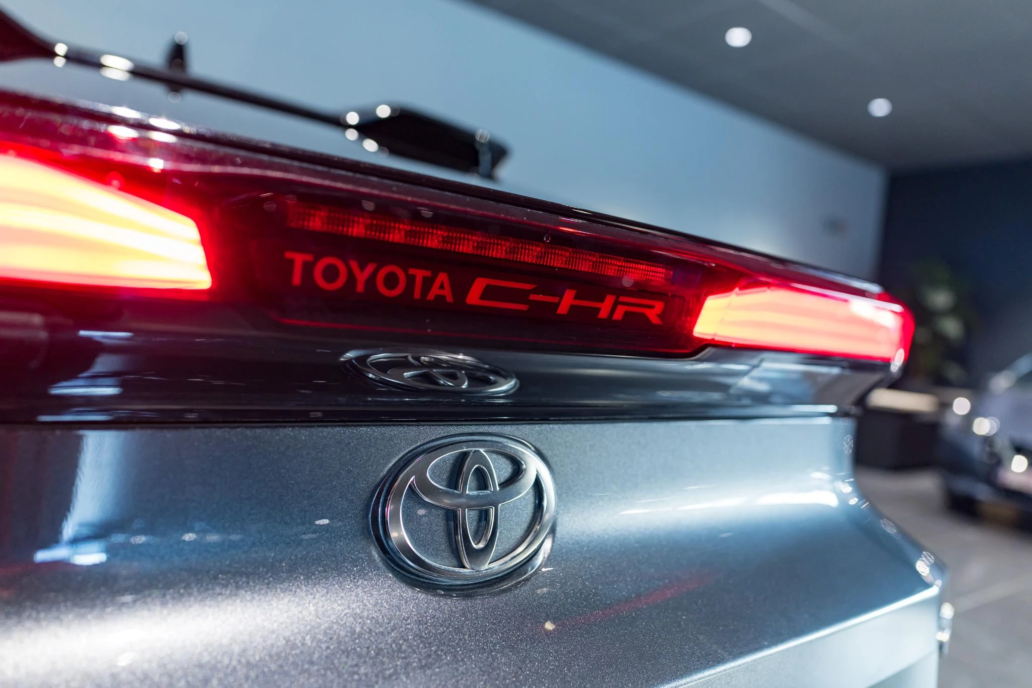 Toyota-C-HR-image-11