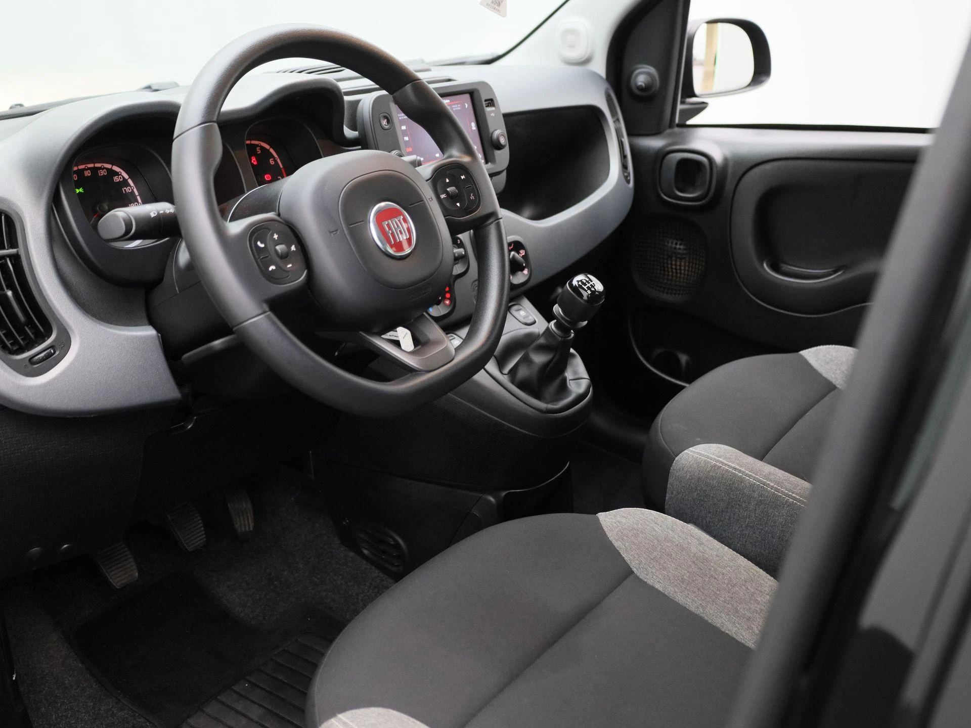 Fiat-Panda-image-14