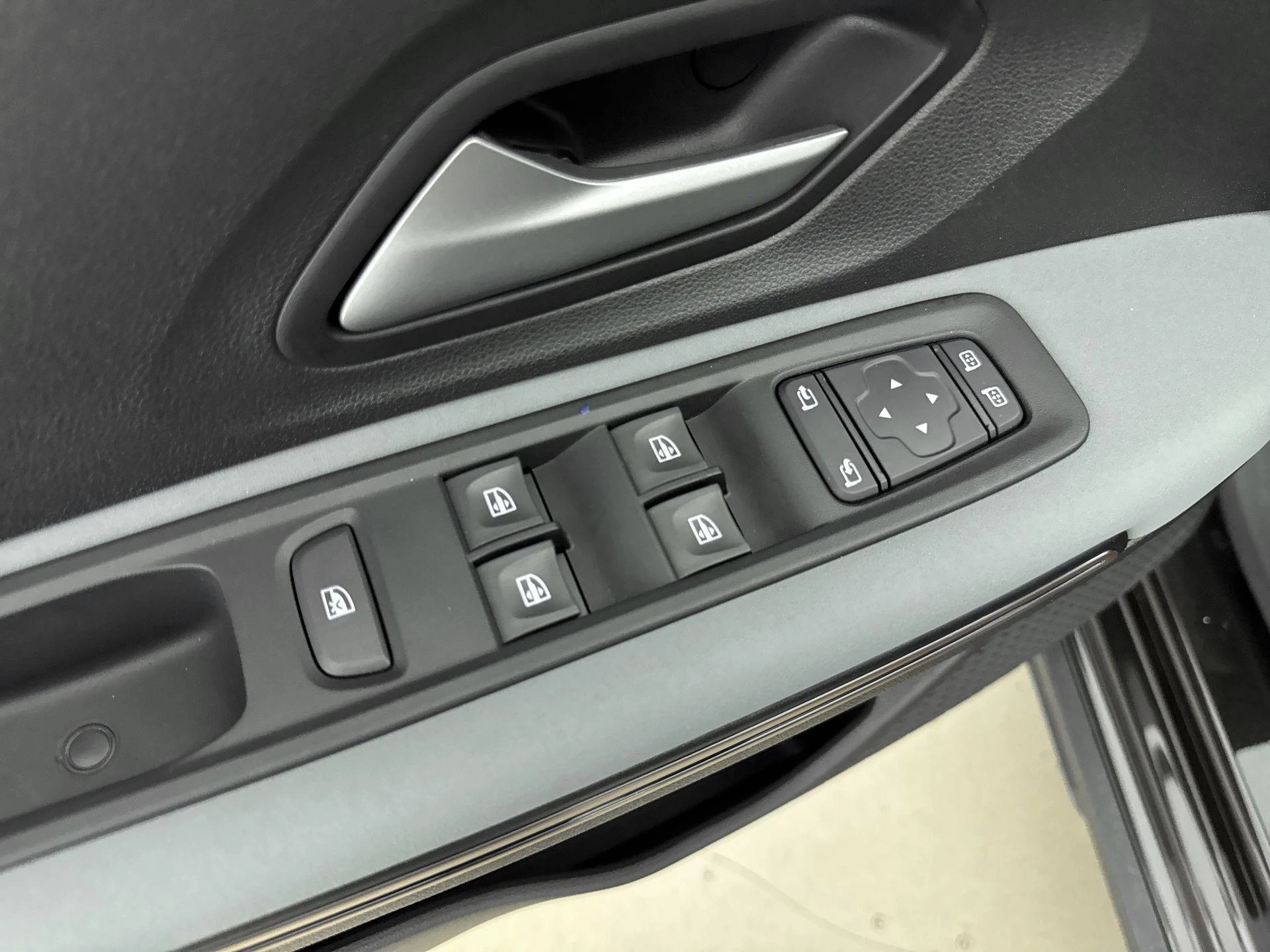 Dacia-Sandero Stepway-image-19