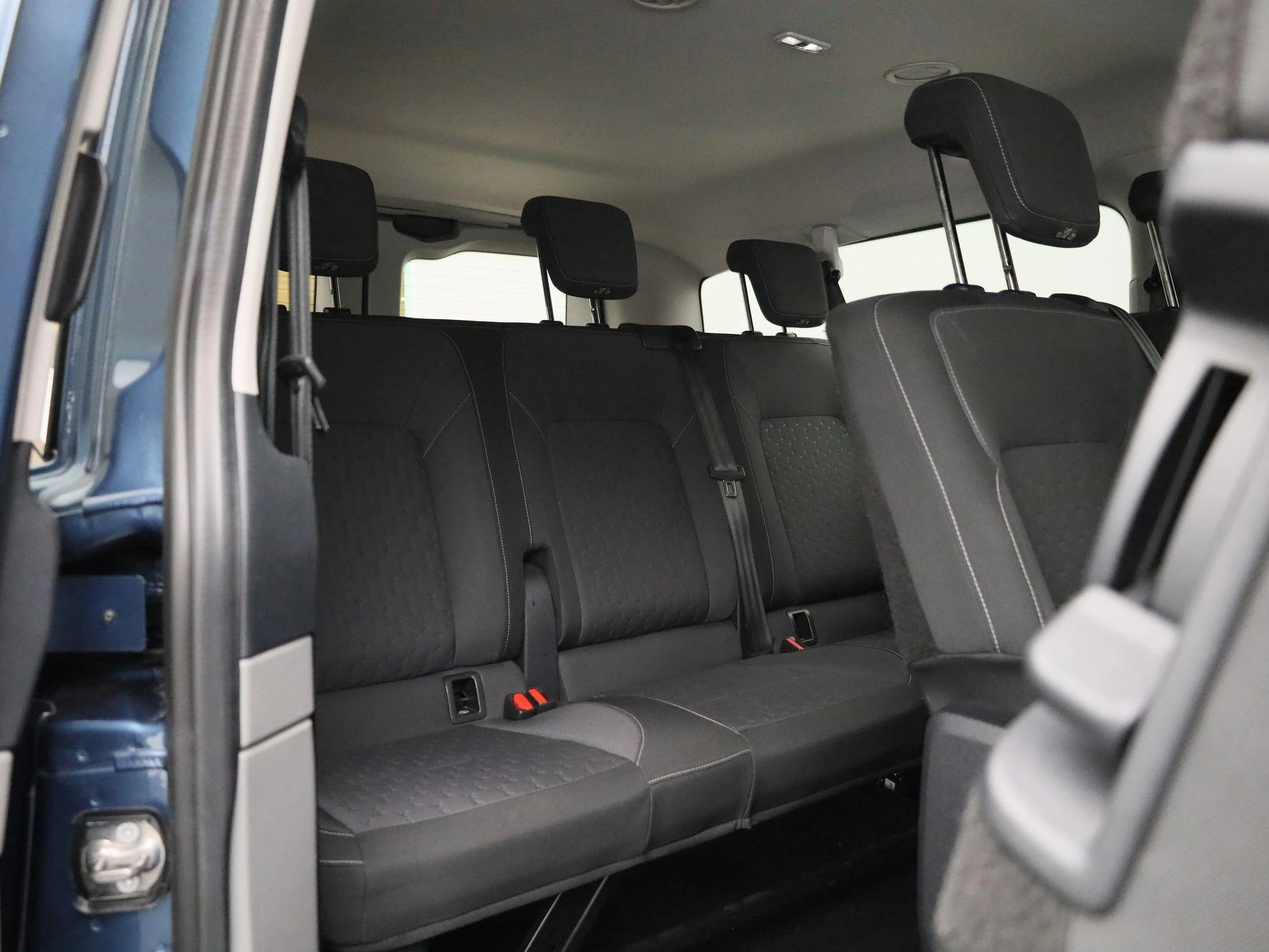 Ford-Transit Custom-image-11