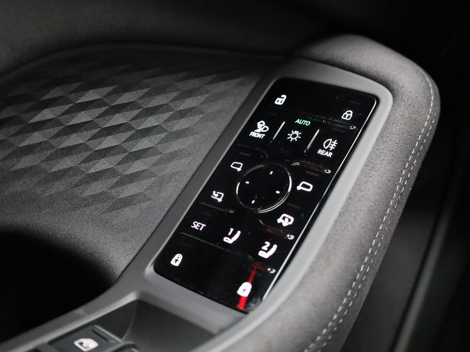 Audi-A6-image-38