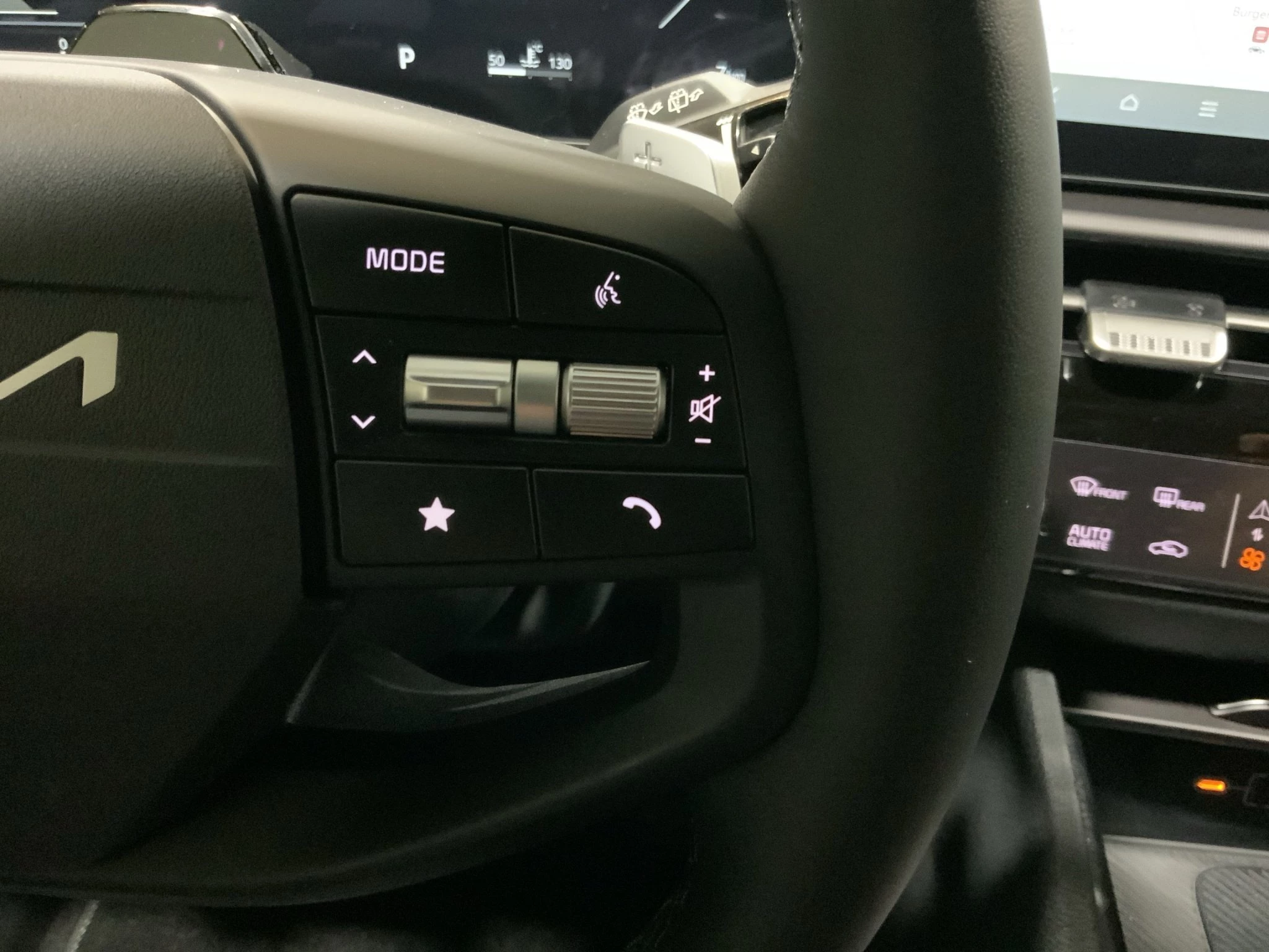 Kia Sportage Black Edition 1.6 T-GDI DCT Sports Utility Vehicle. 110 kW. 5-türig