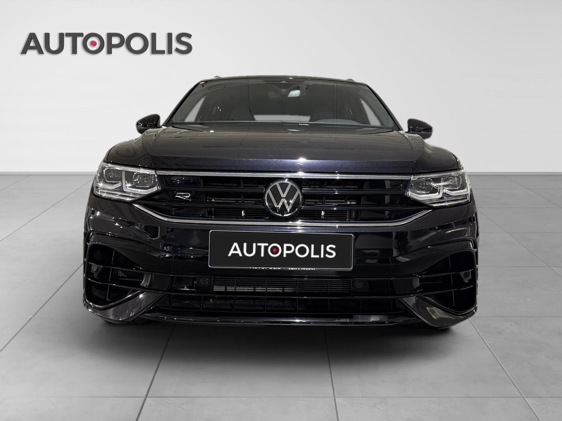 Volkswagen-Tiguan-image-13