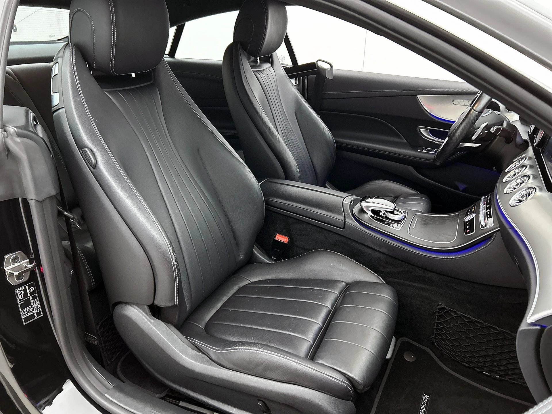 Mercedes-Benz-E-Klasse-image-40