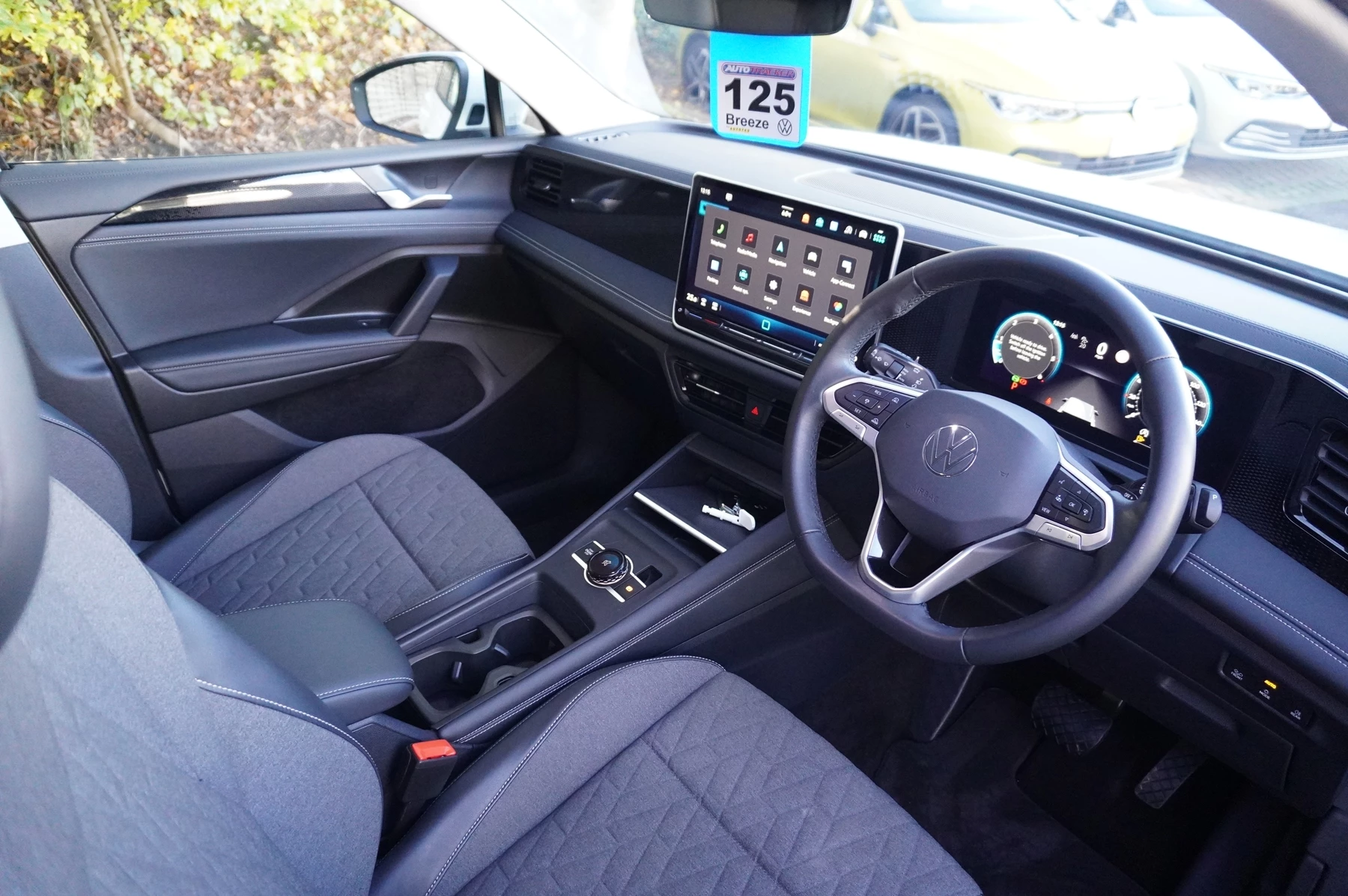 Volkswagen-Tiguan-image-5