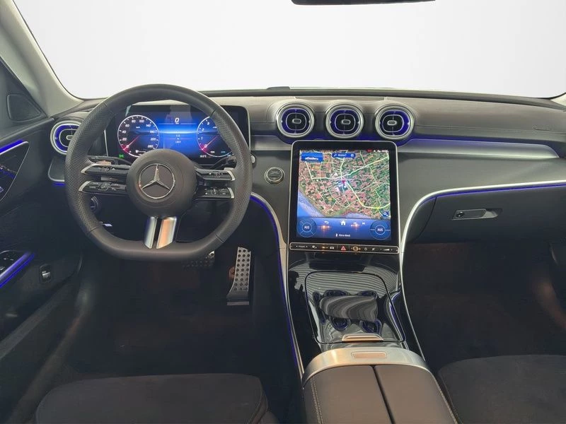 Mercedes-Benz-C-Klasse-image-15