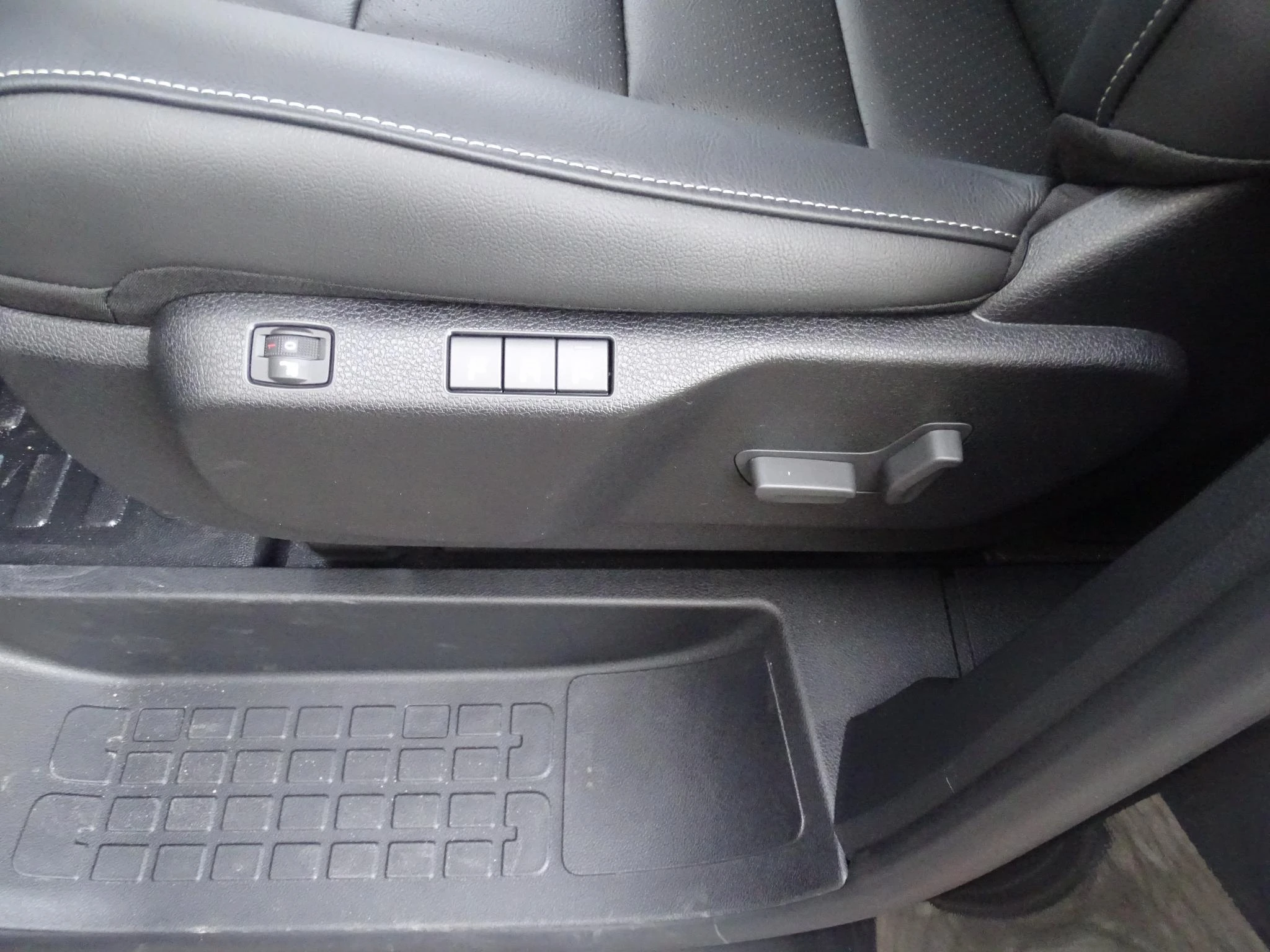Peugeot-Expert-image-26