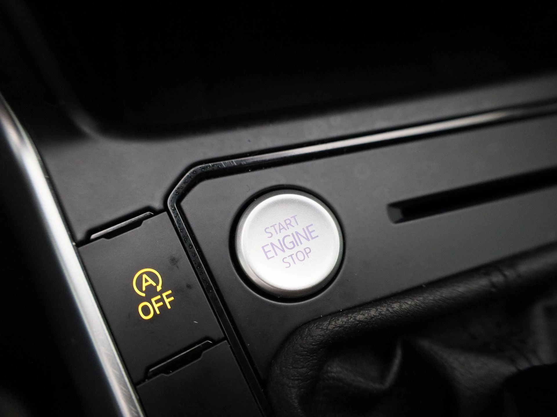 Volkswagen Polo 1.0 TSI Life Business