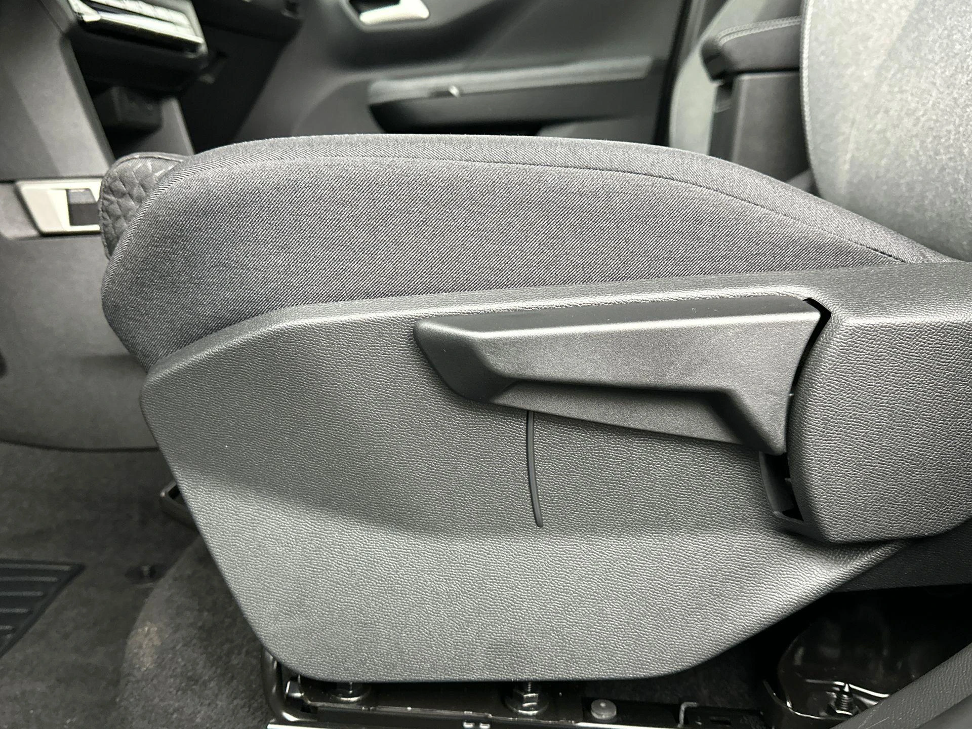 Opel-Frontera-image-11