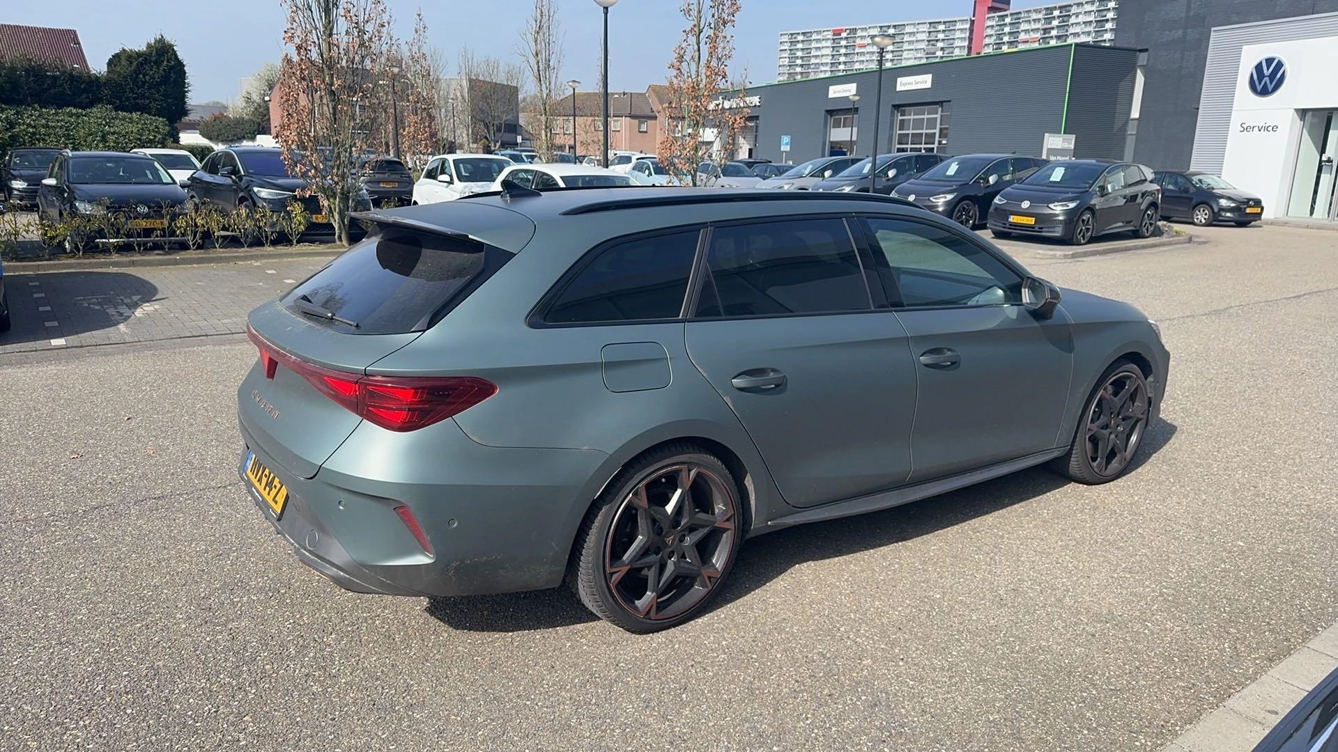 CUPRA-Leon Sportstourer-image-4