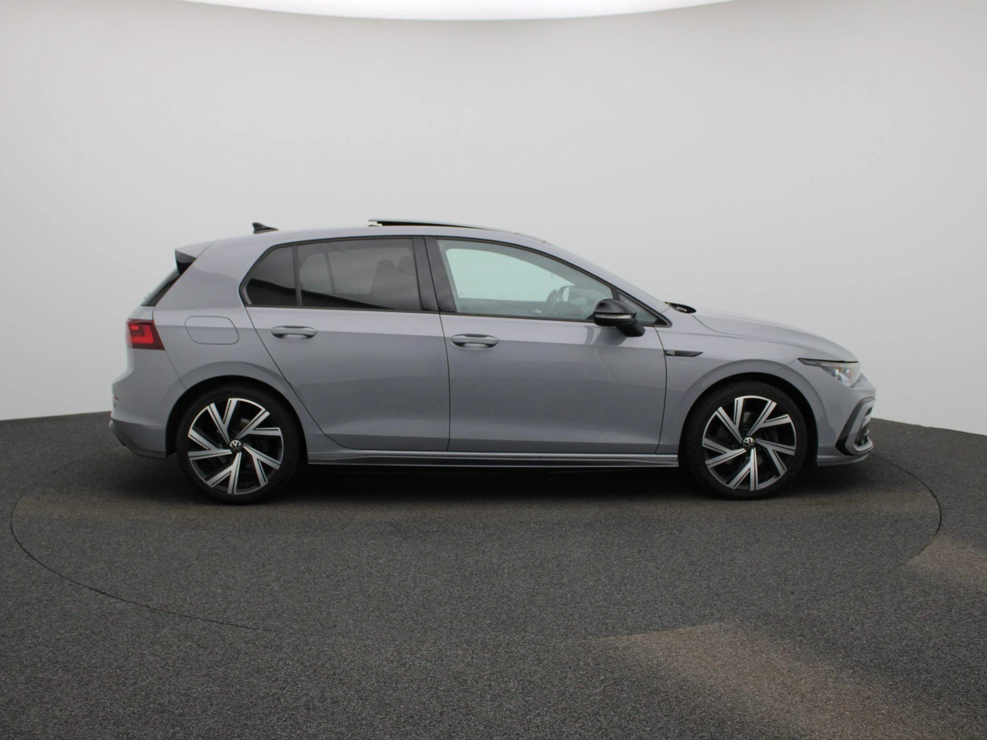 Volkswagen Golf 2.0 TSI R-Line