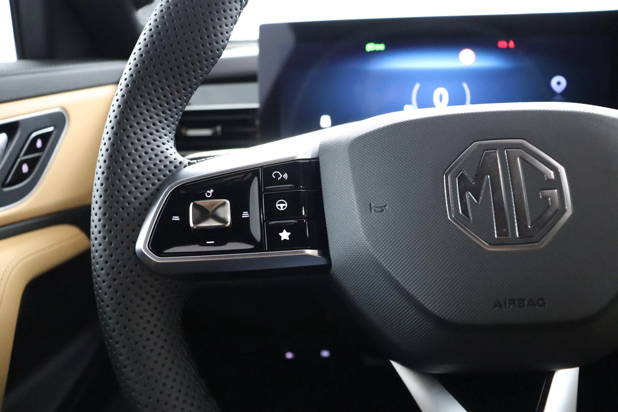 MG HS 1.5 PHEV Aut. Luxury