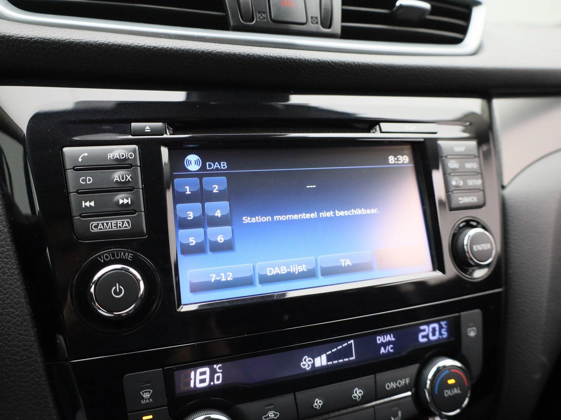 Nissan-QASHQAI-image-31