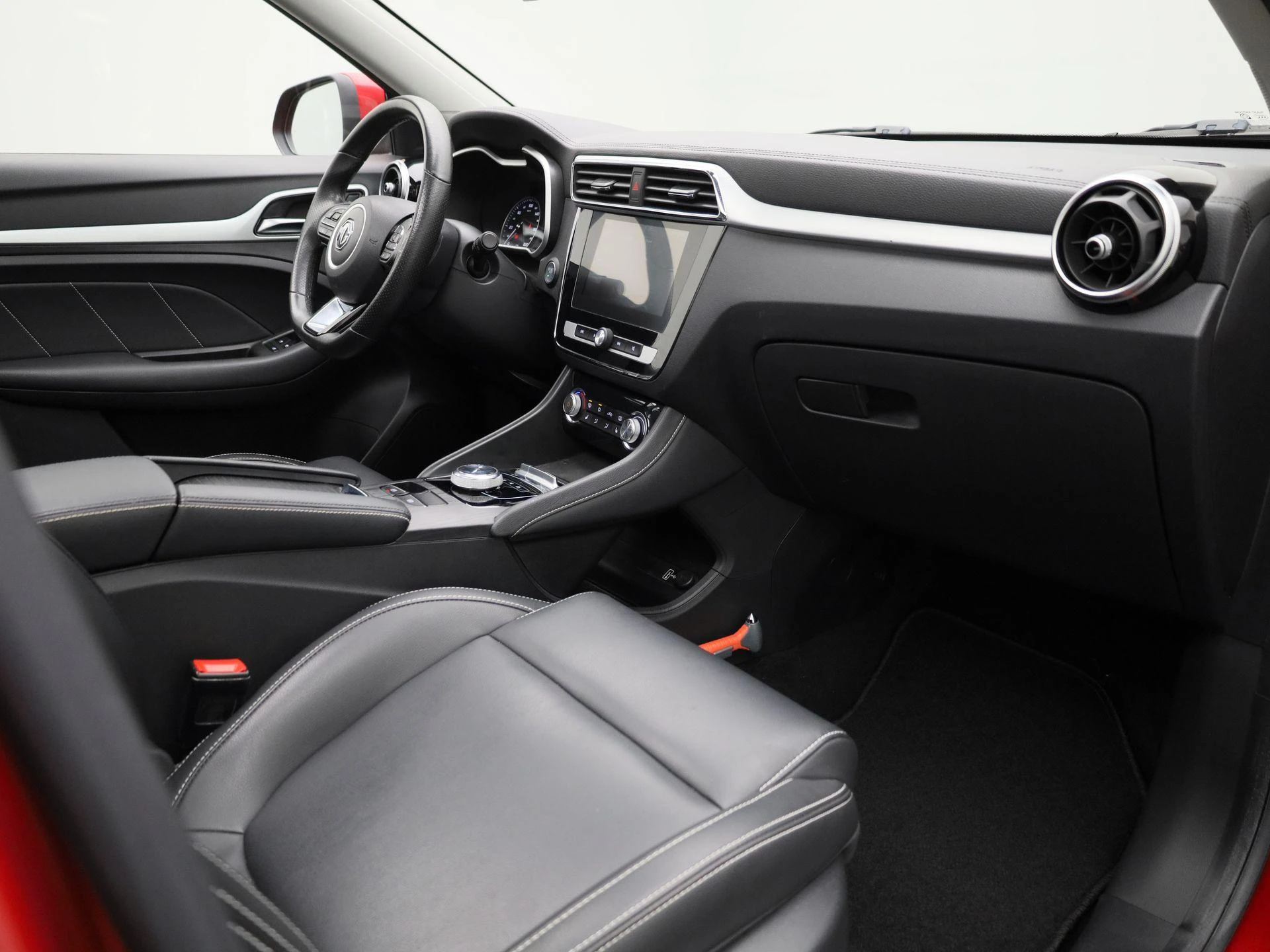 MG-ZS EV-image-39