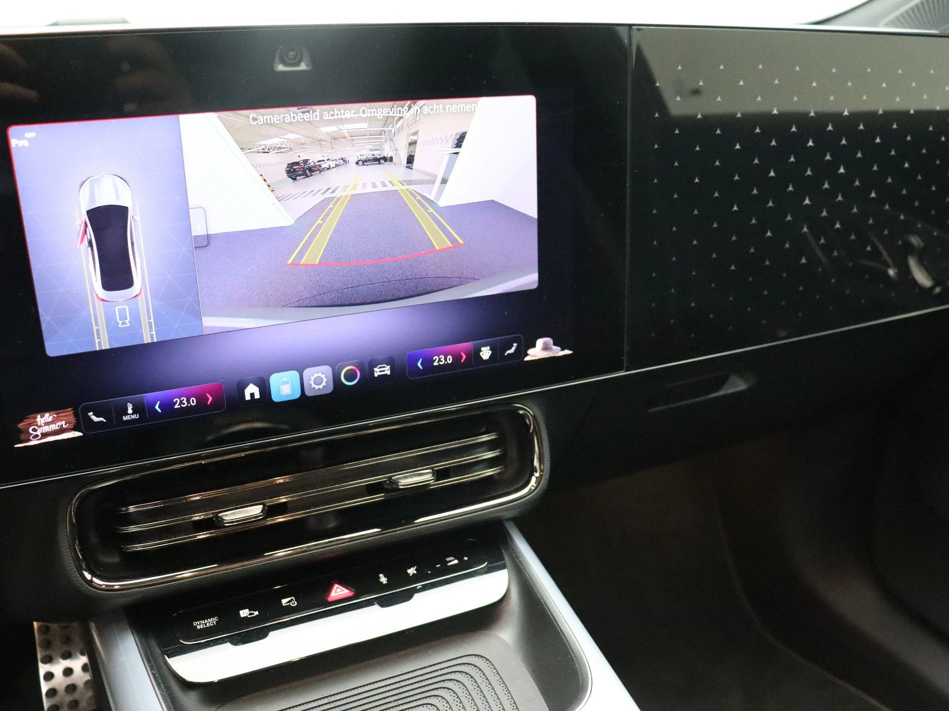 Mercedes-Benz-CLA-image-14