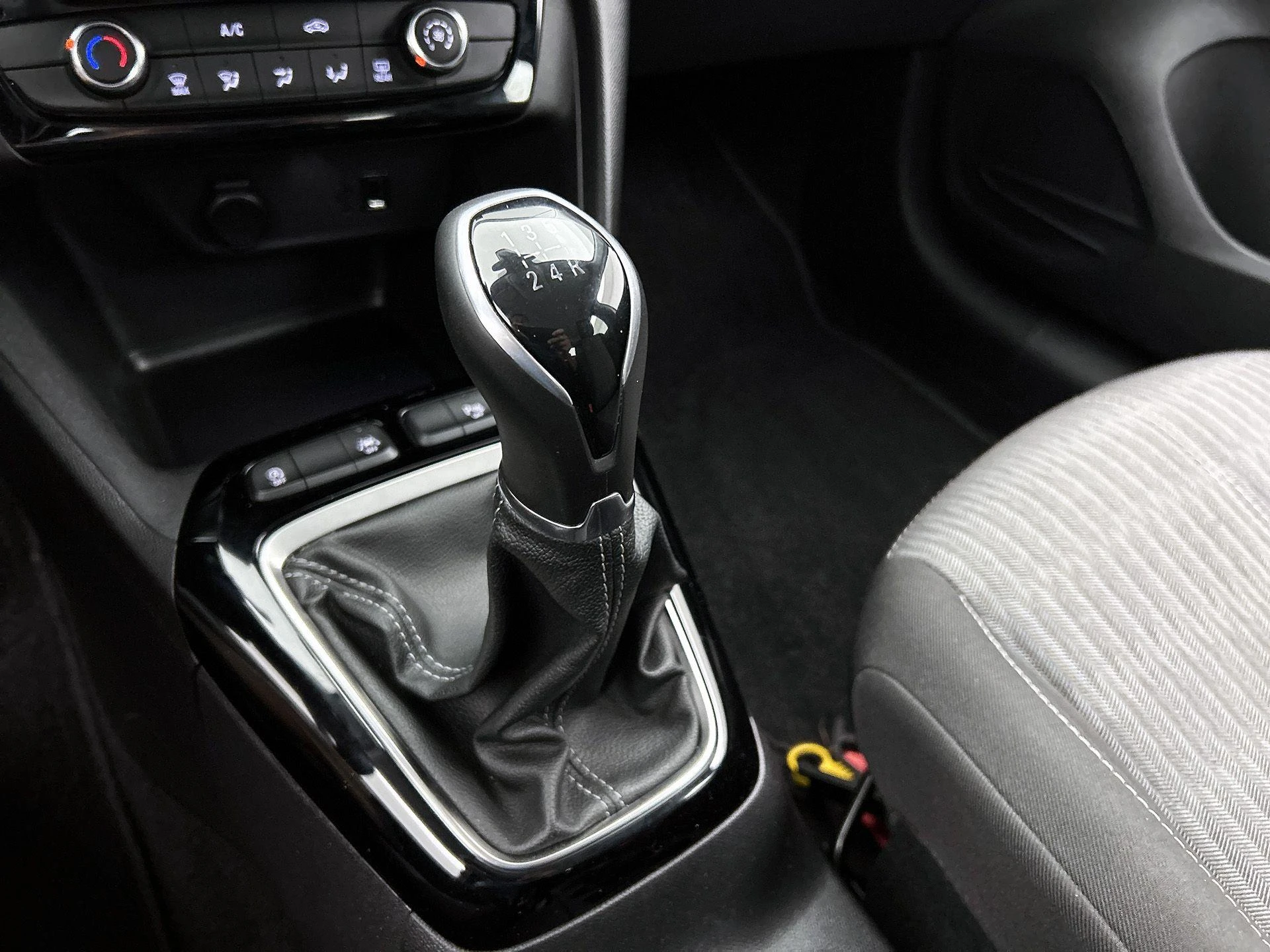 Opel Corsa 1.2 Edition