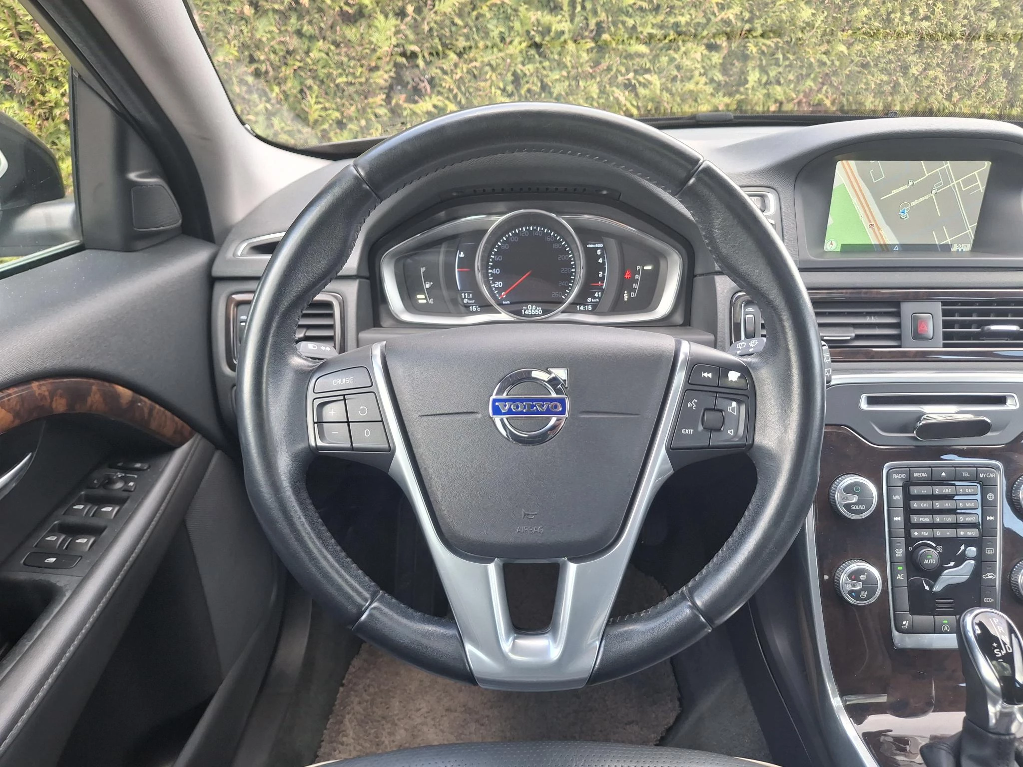Volvo-V70-image-23