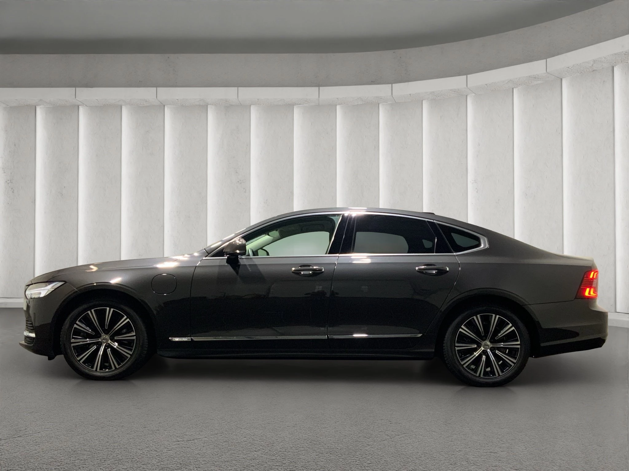 Volvo S90 T8 Twin Engine AWD Plus Bright Plug-In