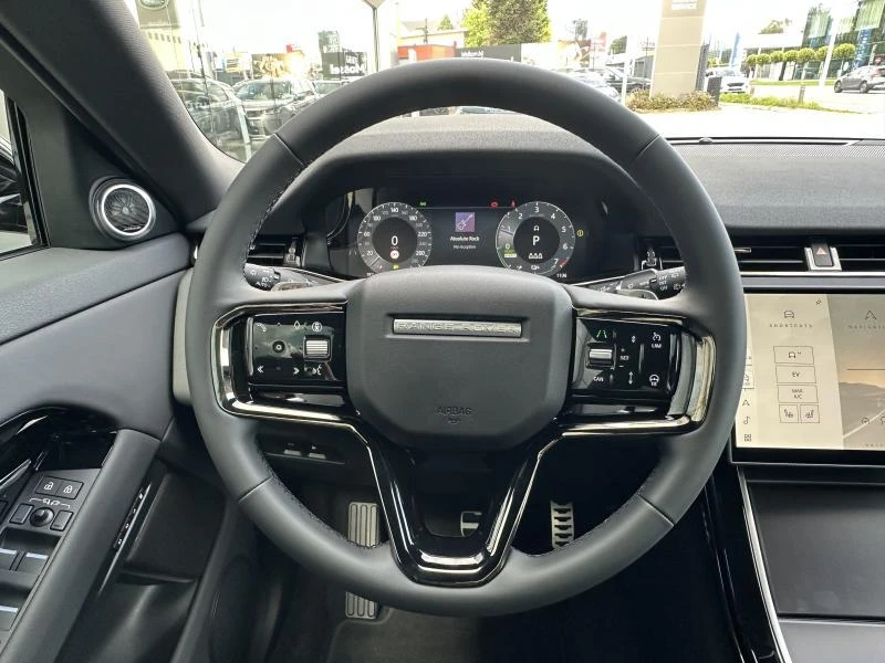 Land Rover-Range Rover Evoque-image-13
