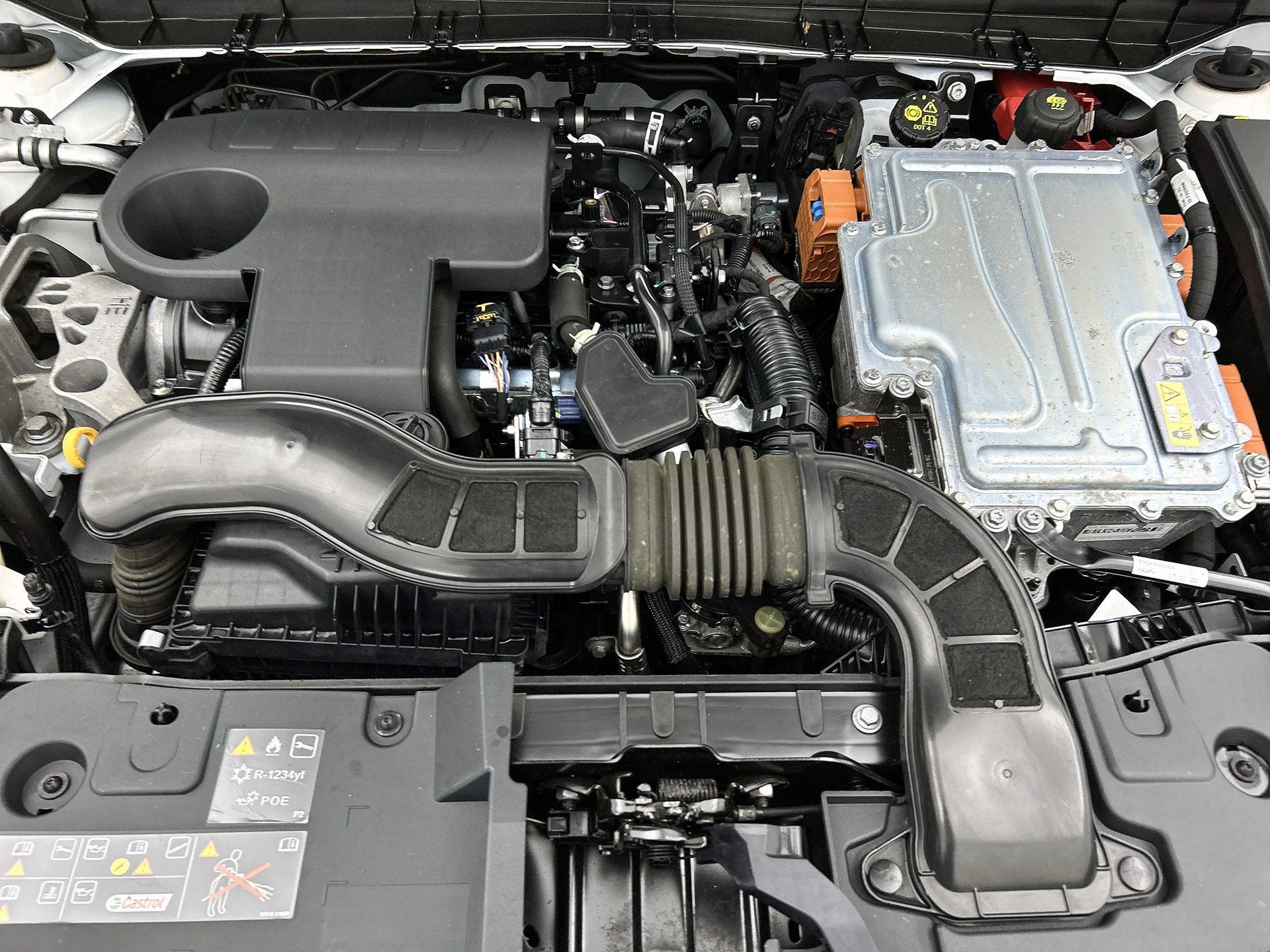 Renault Arkana 1.6 E-Tech Hybrid 145 Intens