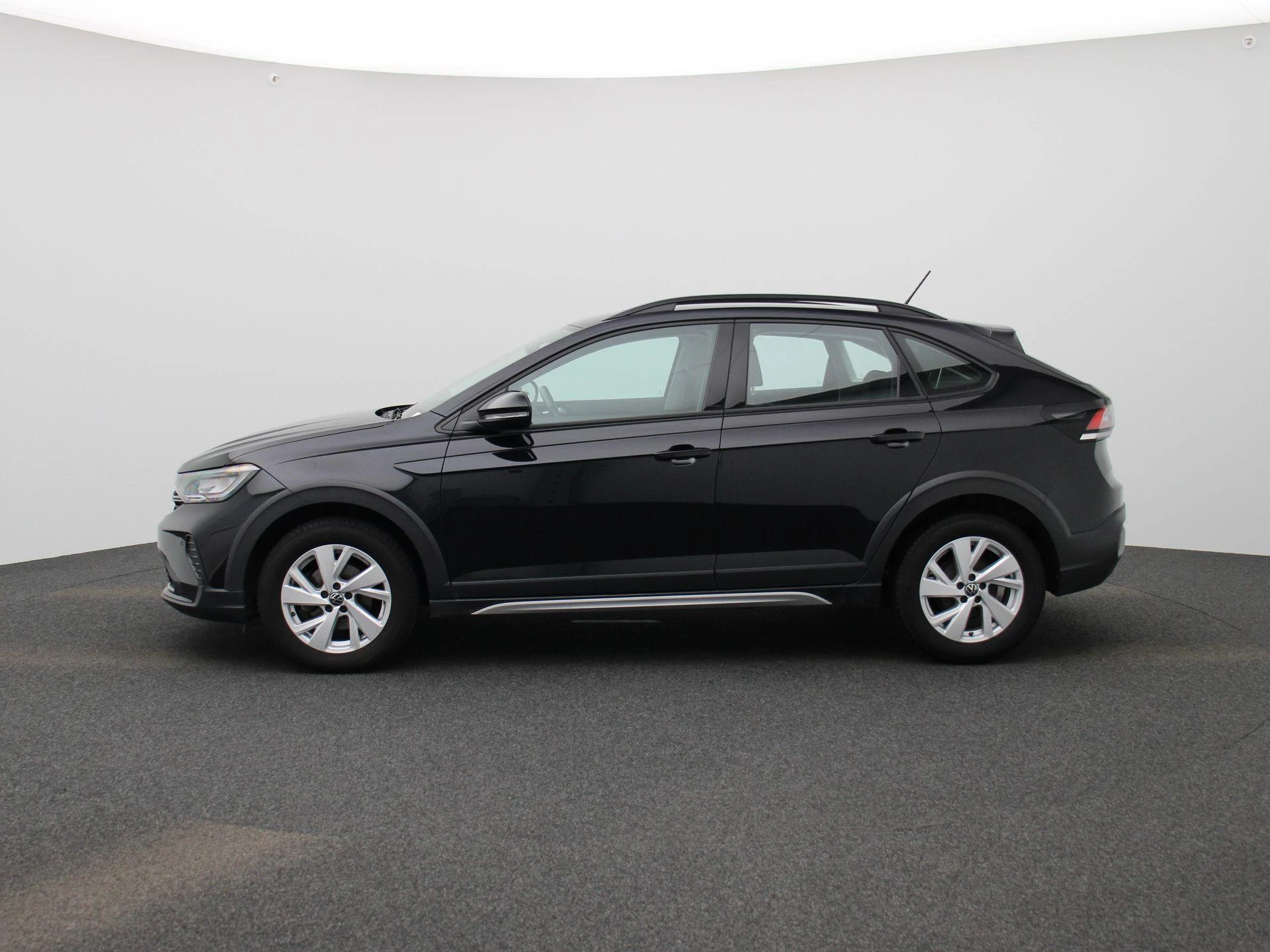 Volkswagen-Taigo-image-4