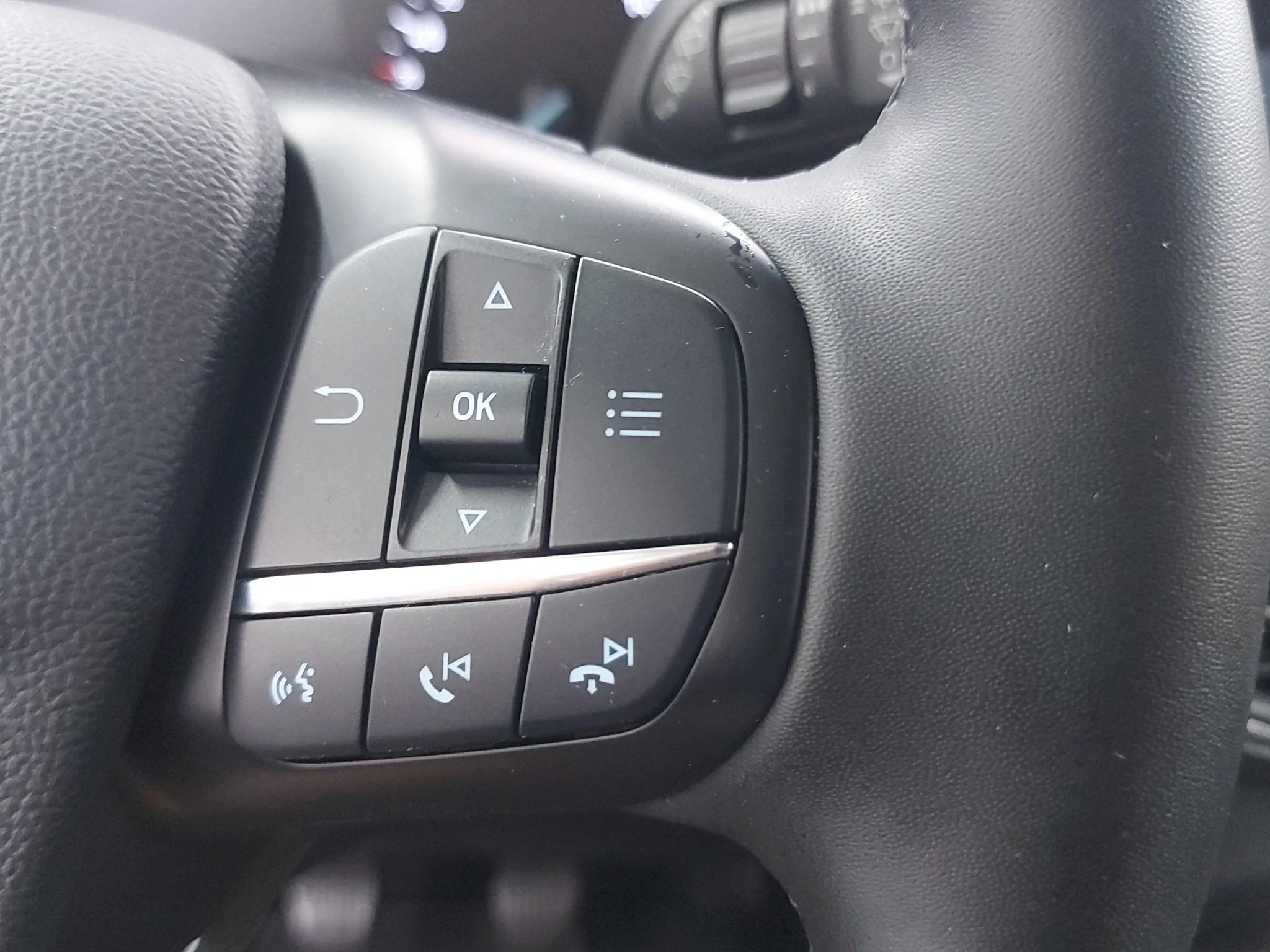 Ford Focus 1.0 EcoBoost Hybrid Active S/S (EURo 6d) LED*EASYPARK*WINTERPKT*KOMF.PKT