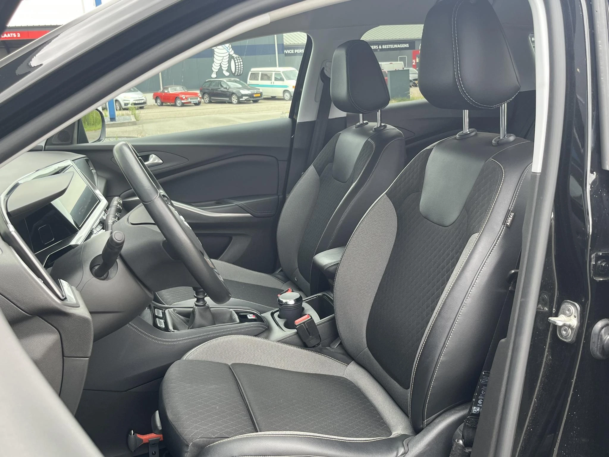 Opel Grandland 1.2 Turbo Business Elegance