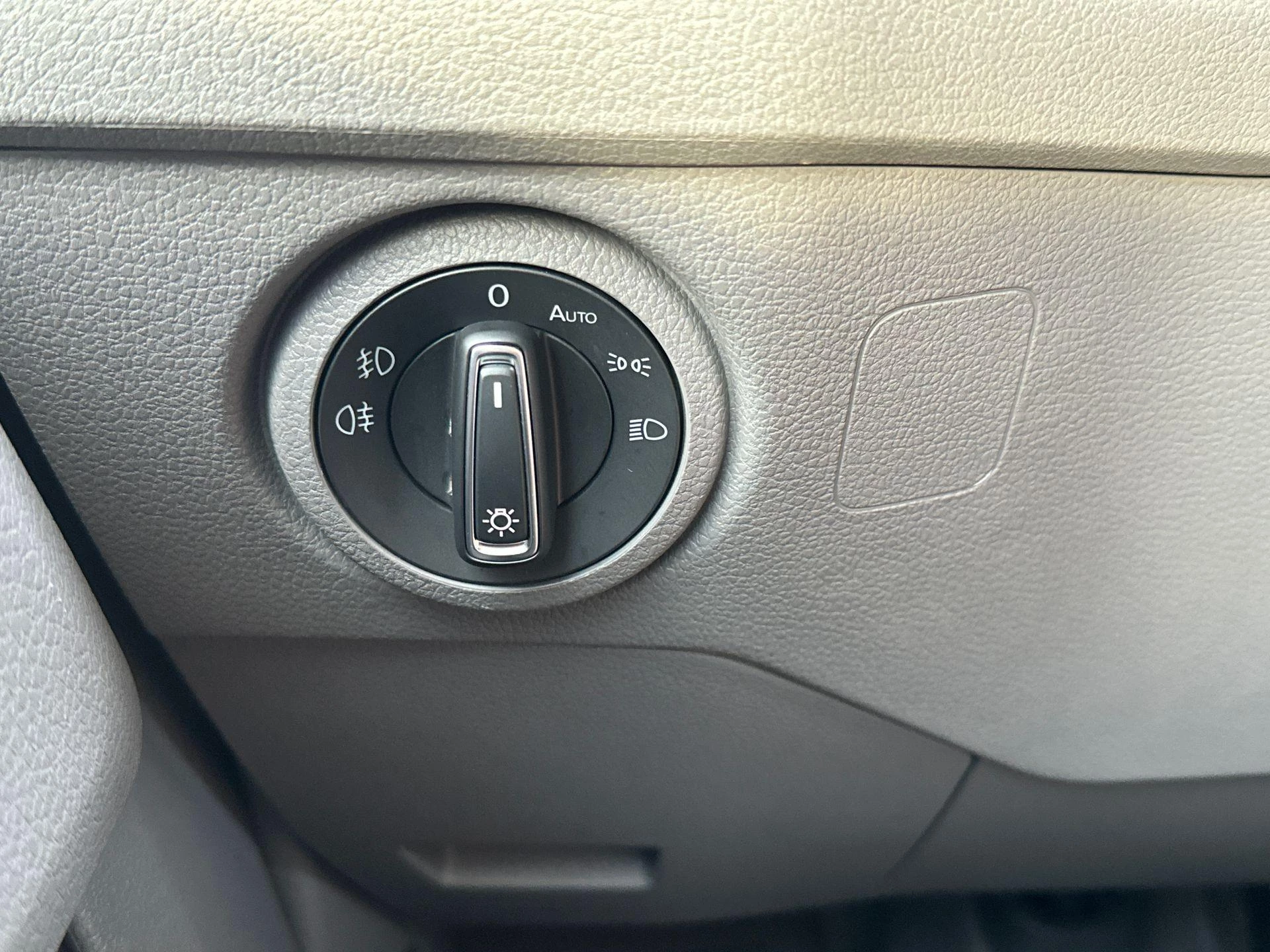 Volkswagen-Crafter-image-17