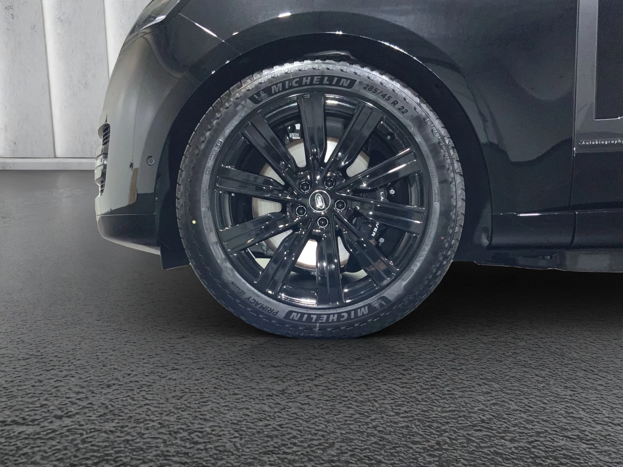 Land Rover-Range Rover-image-8