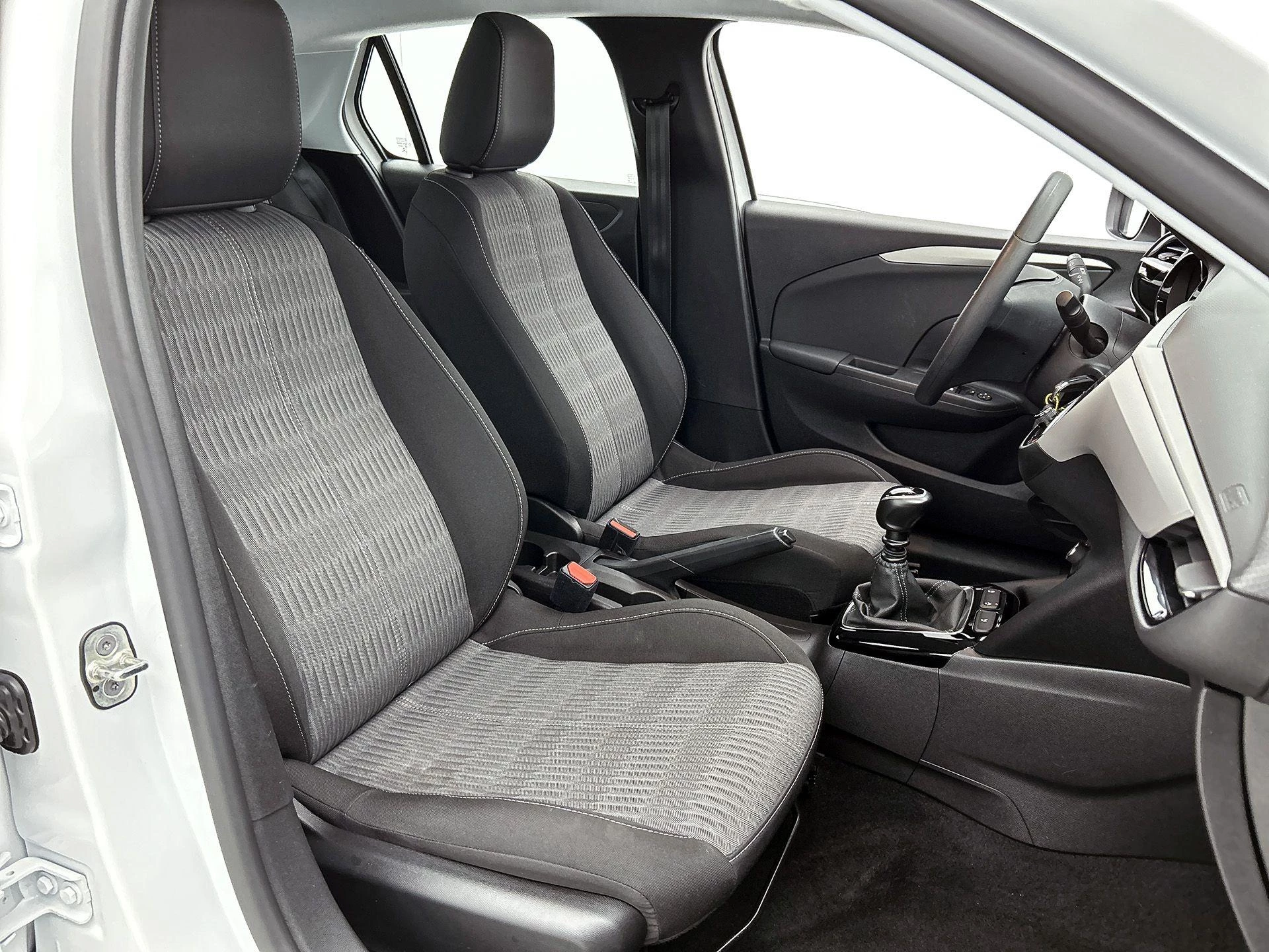 Opel-Corsa-image-36