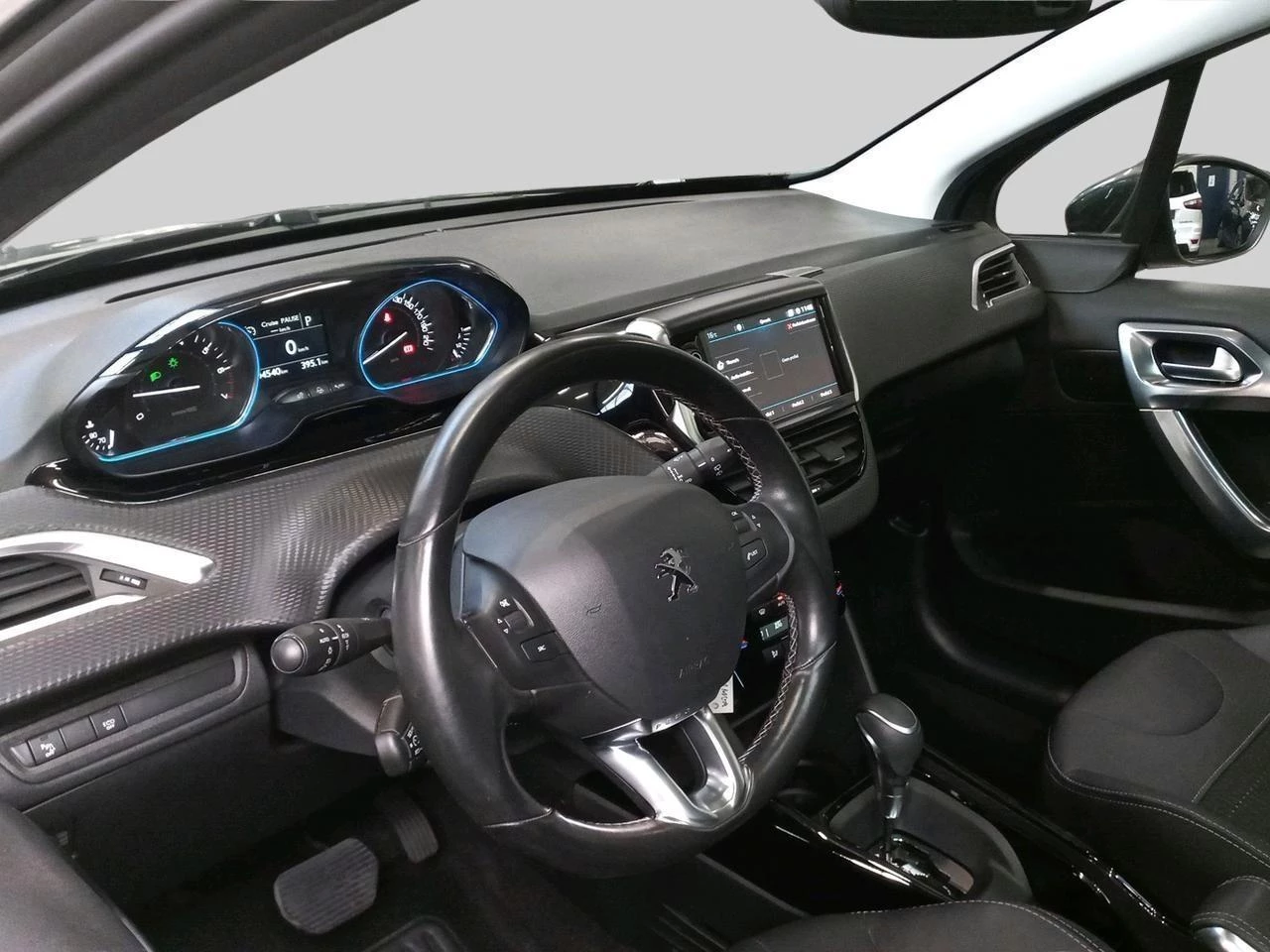 Peugeot-2008-image-7