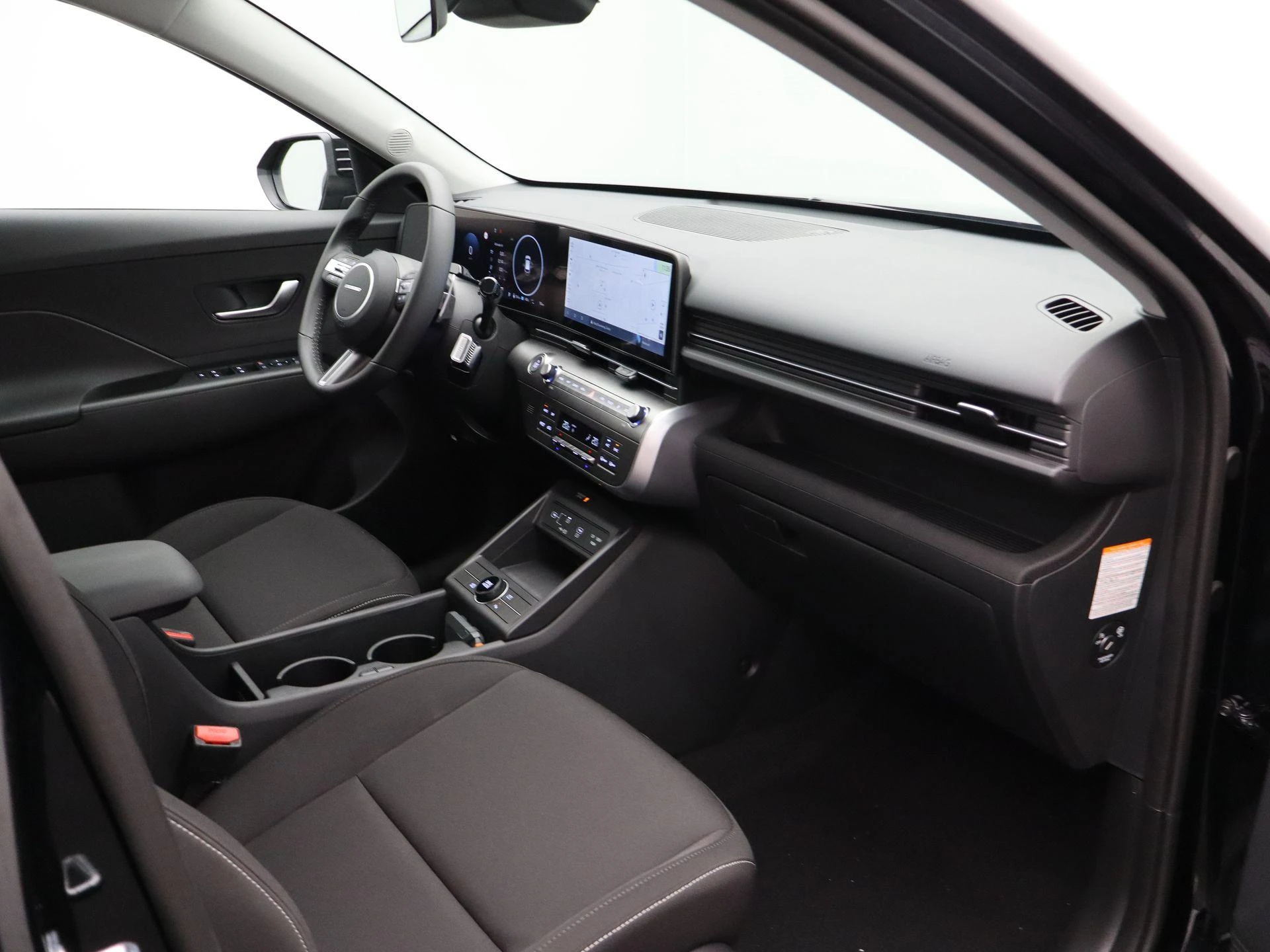 Hyundai-Kona-image-31
