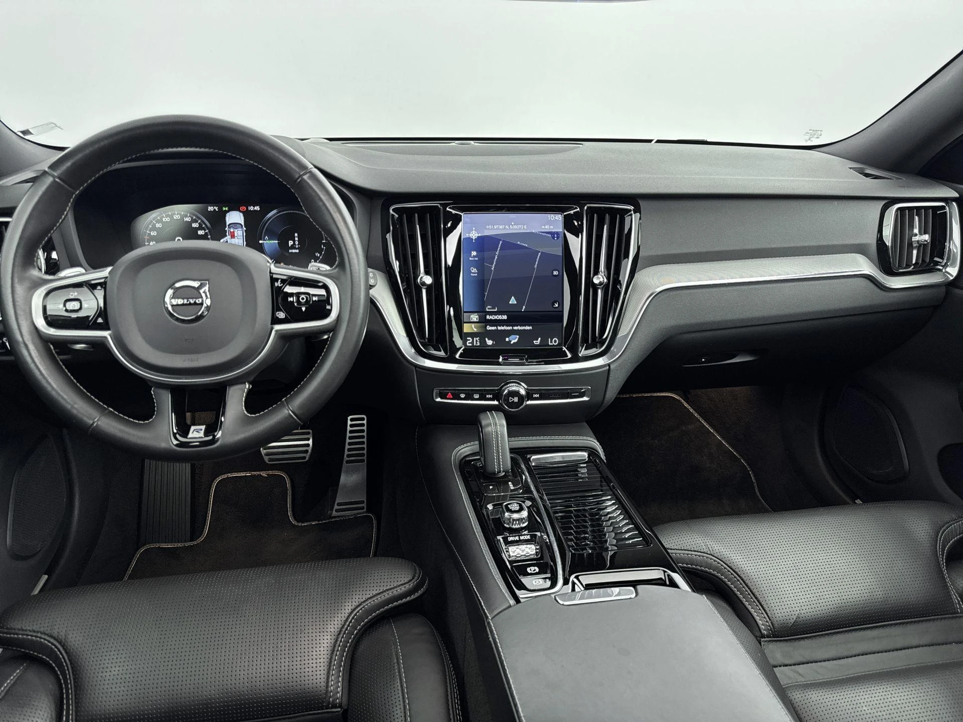 Volvo-V60-image-16