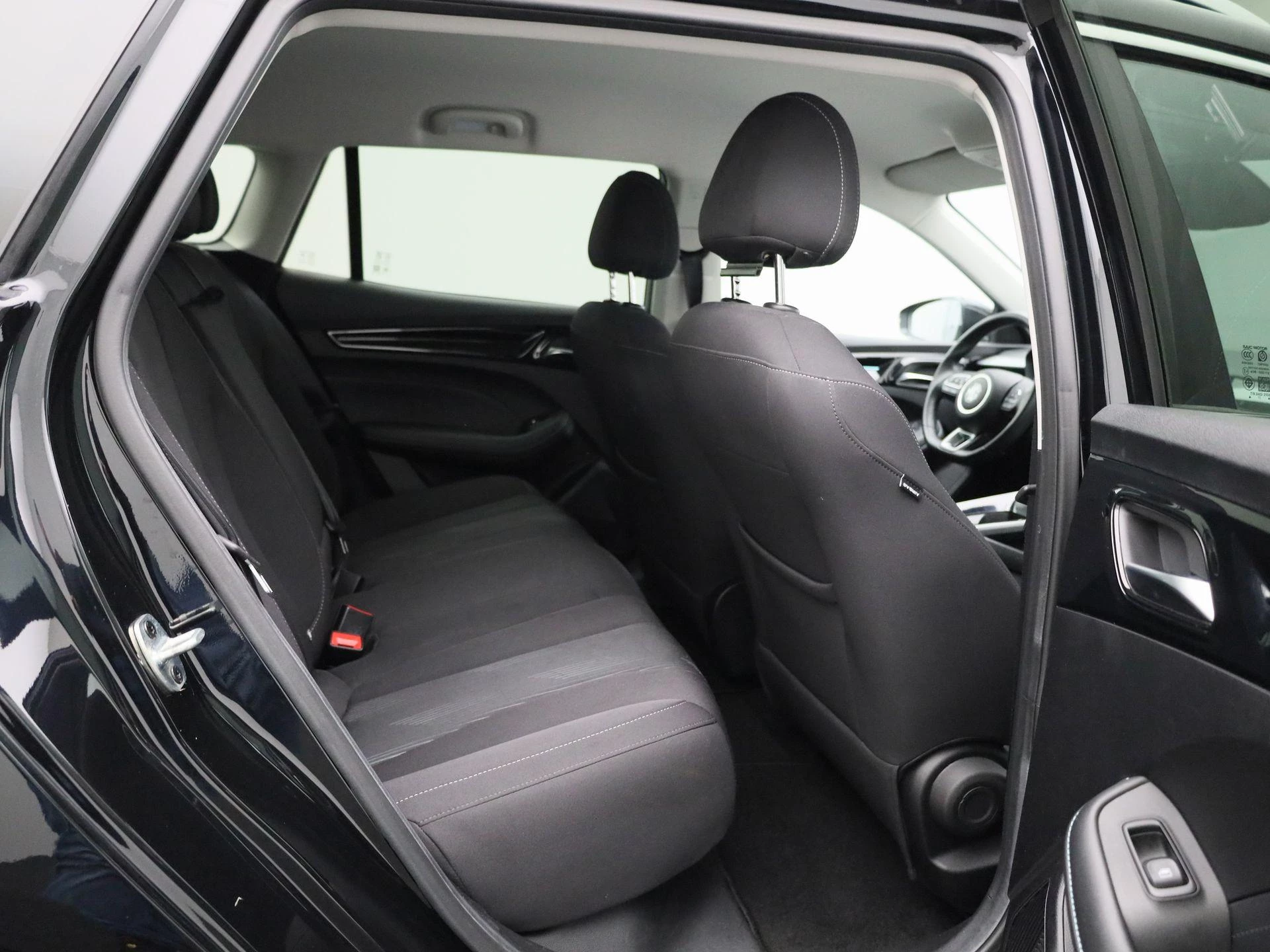 MG MG5 Electric Standard Range Luxury 50 kWh