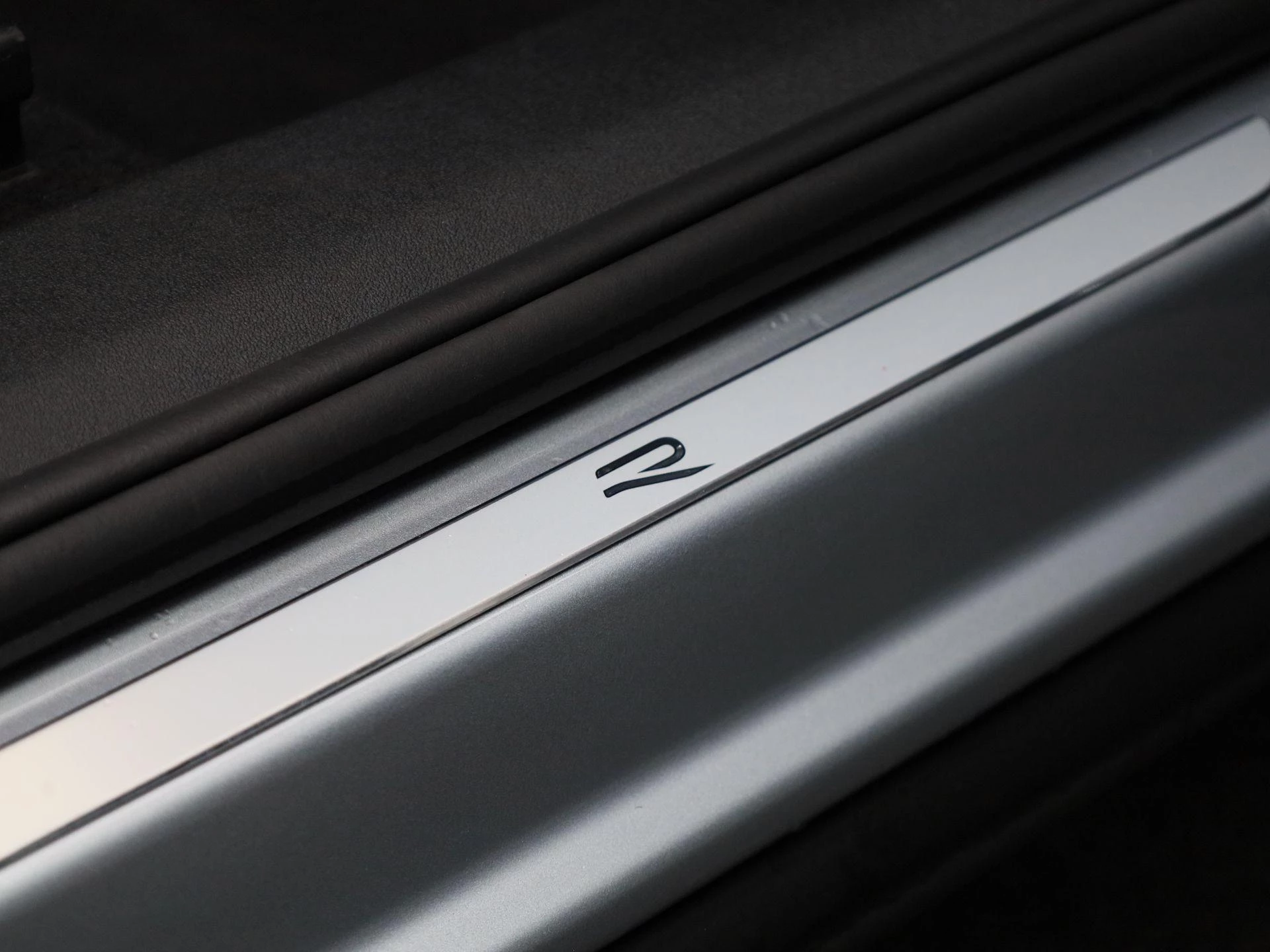 Volkswagen-Tiguan-image-38