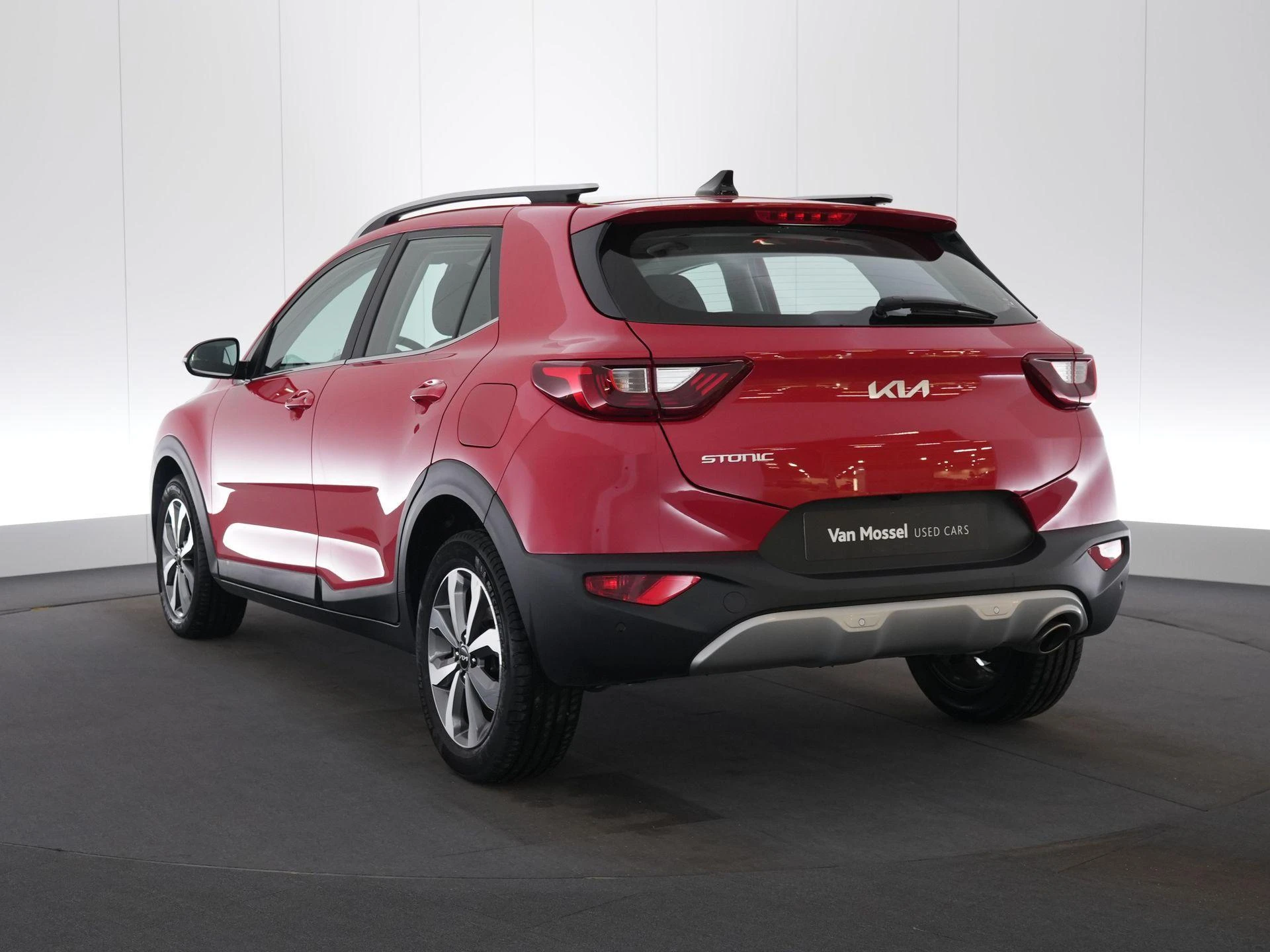Kia-Stonic-image-2