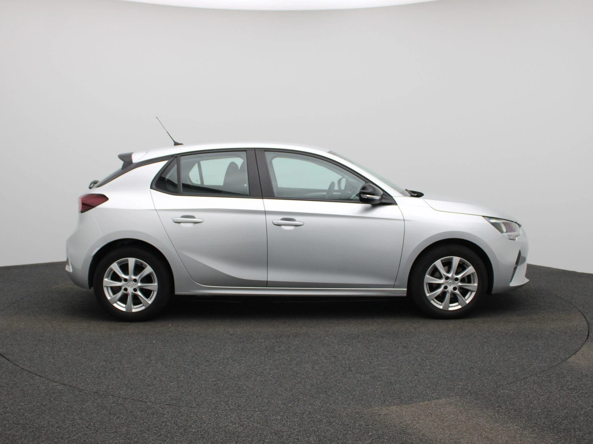 Opel-Corsa-image-5
