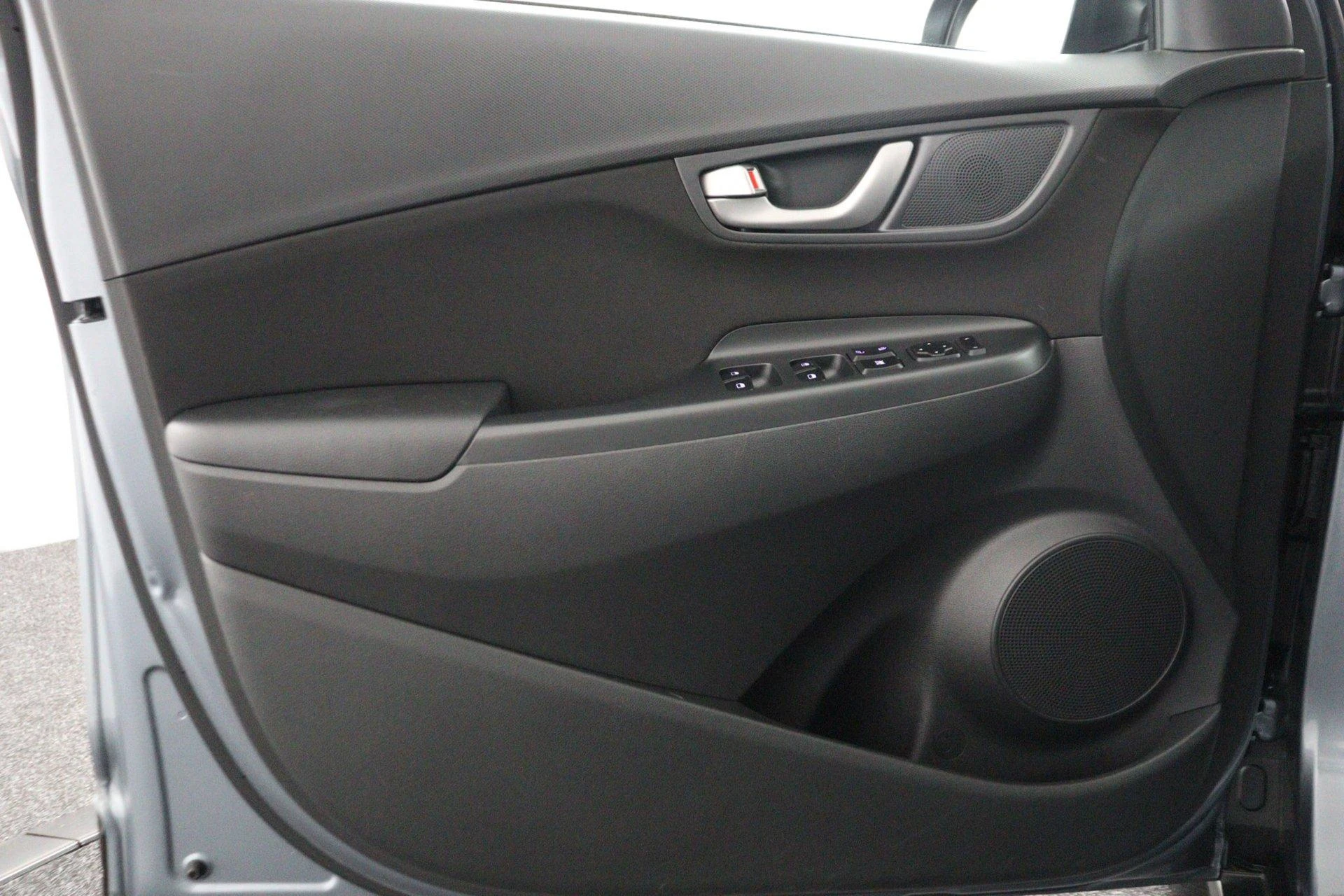 Hyundai-Kona-image-28