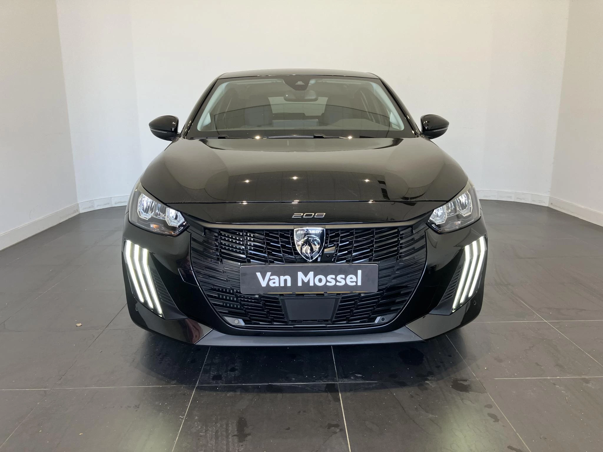 Peugeot-208-image-2