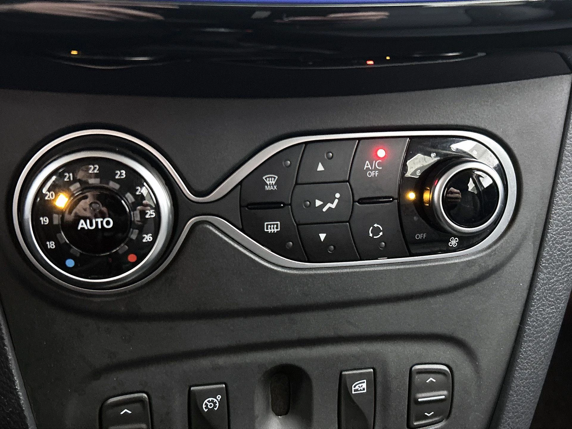 Dacia-Logan-image-26