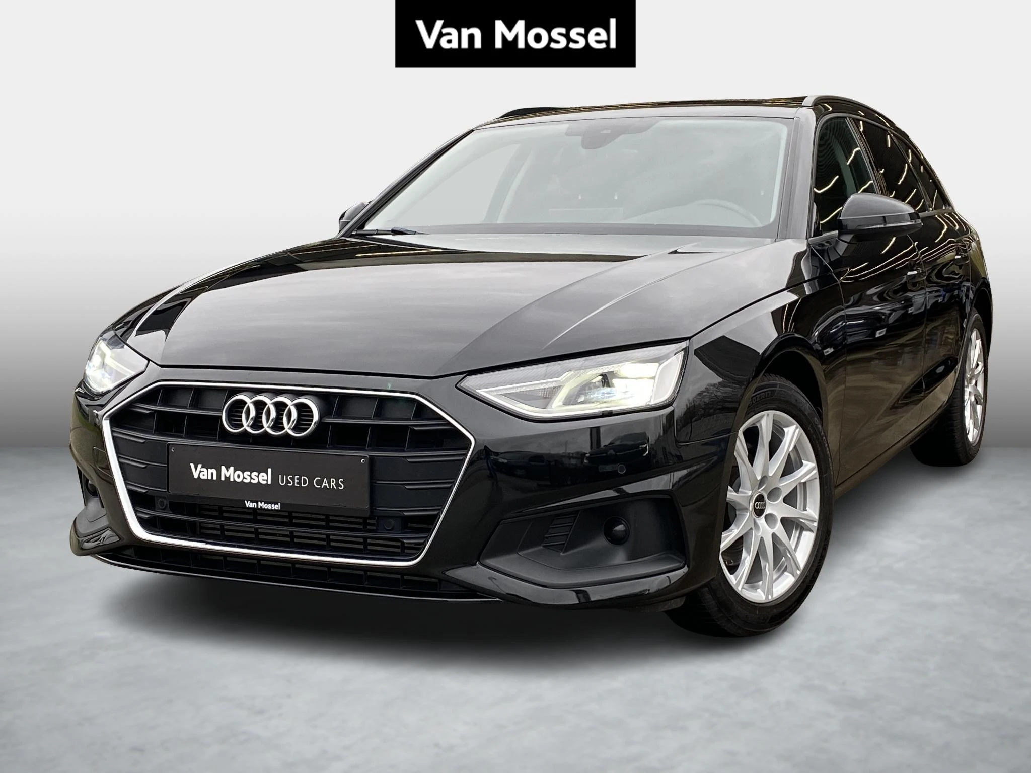 Audi-A4-image-0