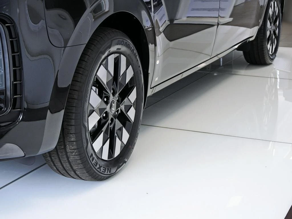Hyundai-Staria-image-5